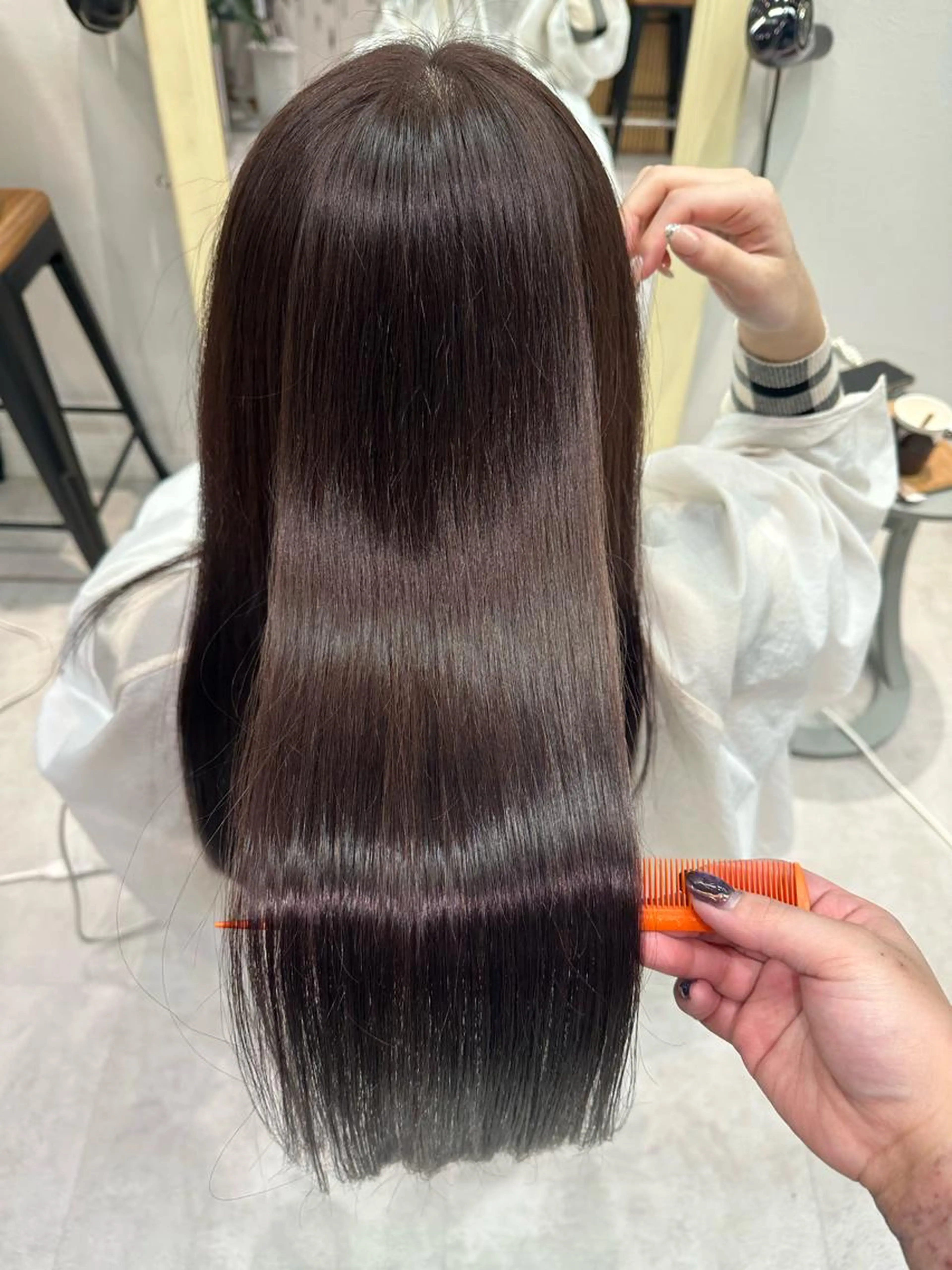 🍂顔まわりカット🍂＋ Aujua × unique 6stオリジナルトリートメント⚠️ロング料金ありの写真