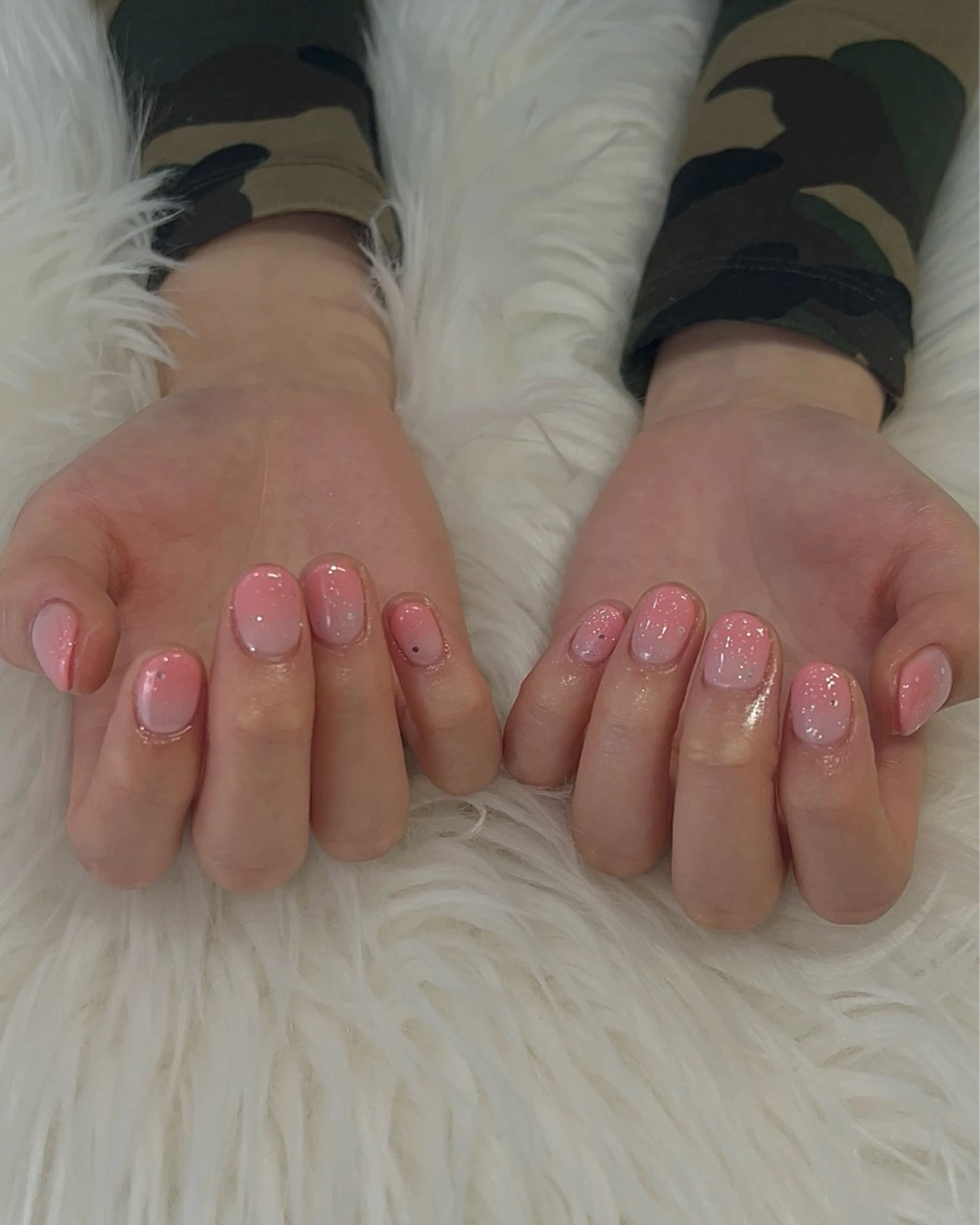 ネイル ハンドネイル フットネイル ハンドケア Nes.Nail所属・Miyagi Asamiのネイルデザイン