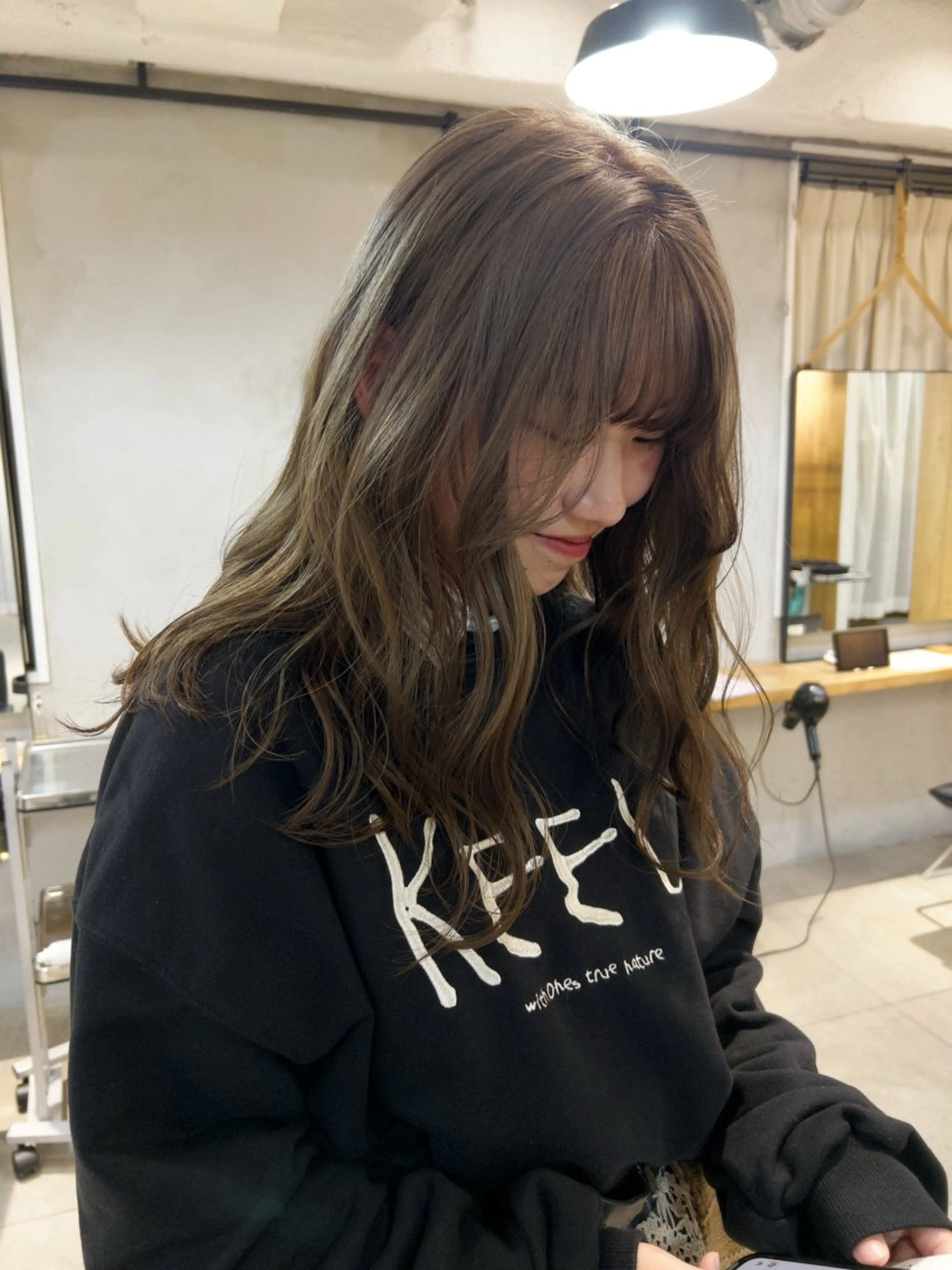 セミロング カラー ヘアカラー トリートメント じゅわっと暖色カラー 🍊Moemiのヘアスタイル