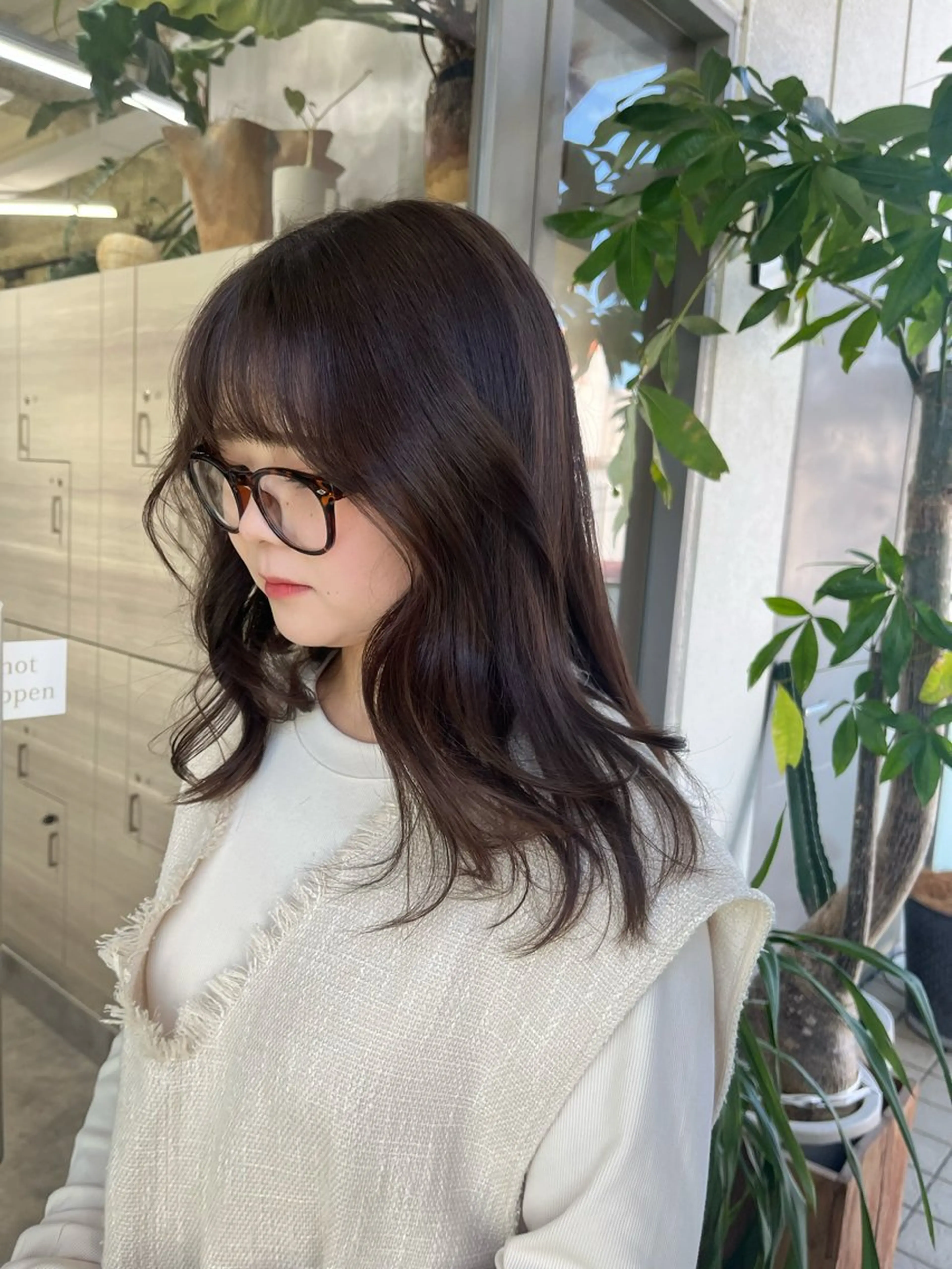 ロング カラー ブリーチ 透明感カラー ナツミ/透明感カラー /酸性ストレートのヘアスタイル