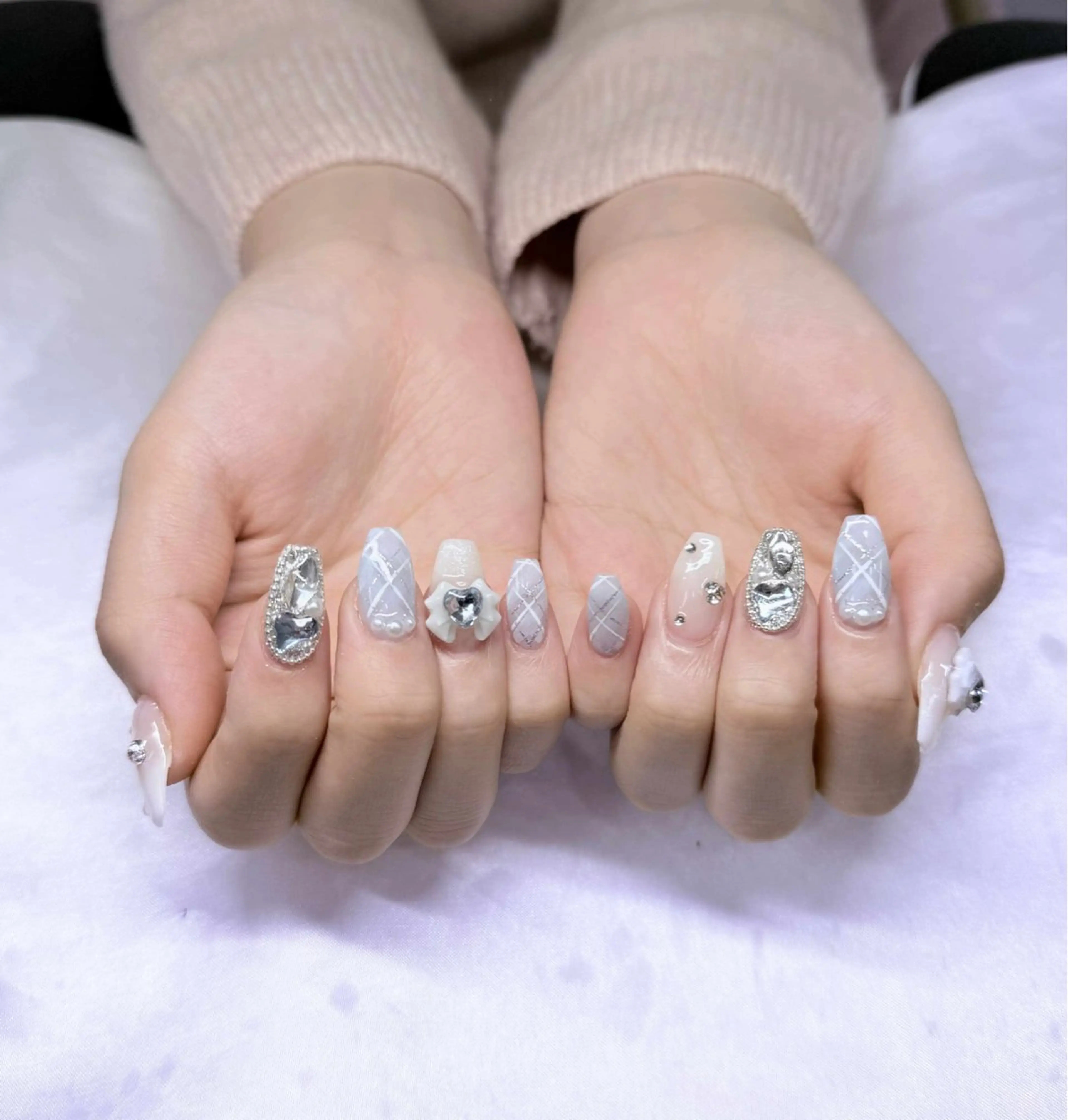 ネイル 長さ出し グラデーション 卒業式 キラキラネイル マグネットネイル ハンドネイル Lee Nailsのネイルデザイン