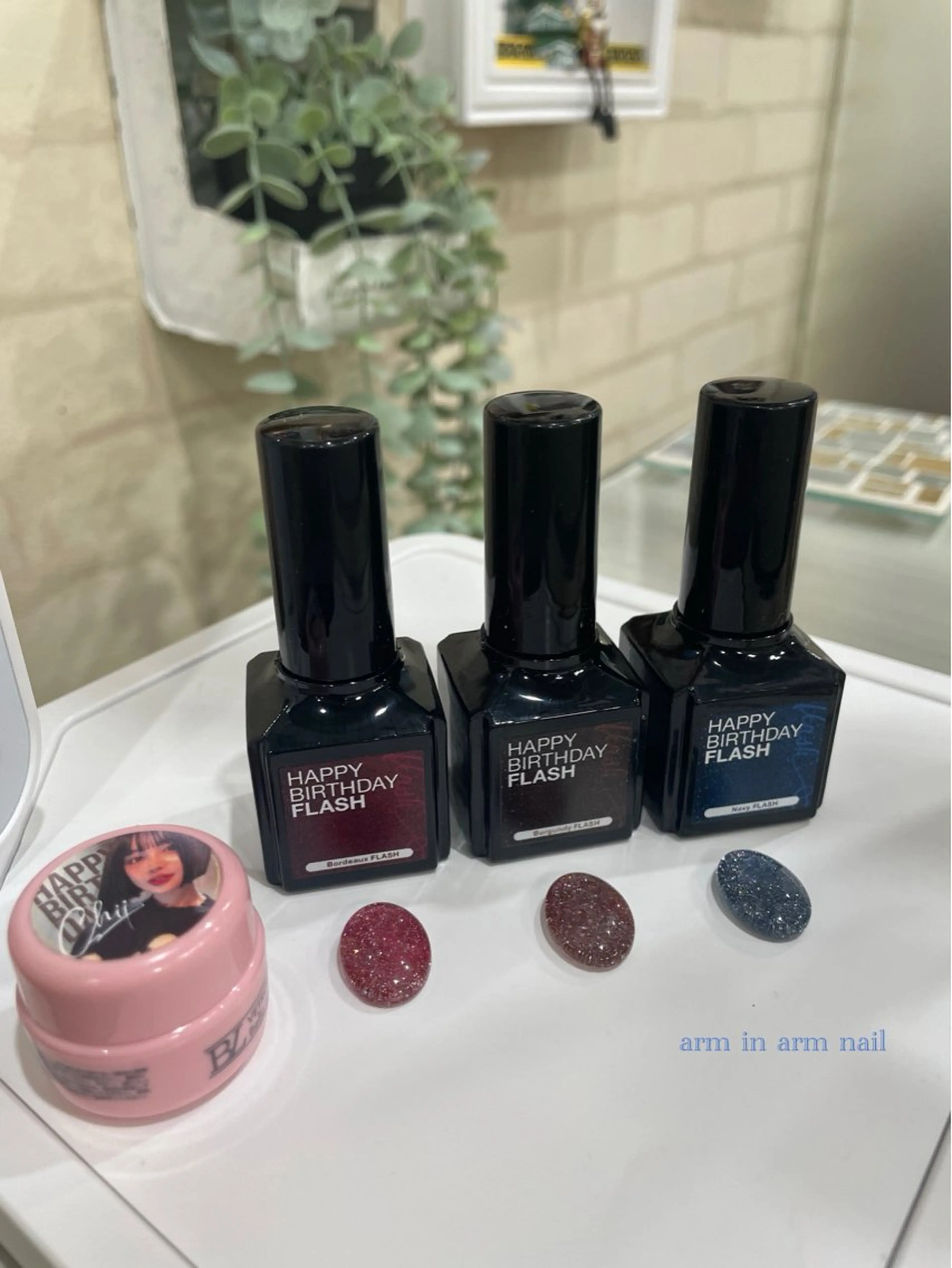 ネイル arm in arm ︎✿Yamamotoのマツエク・マツパデザイン