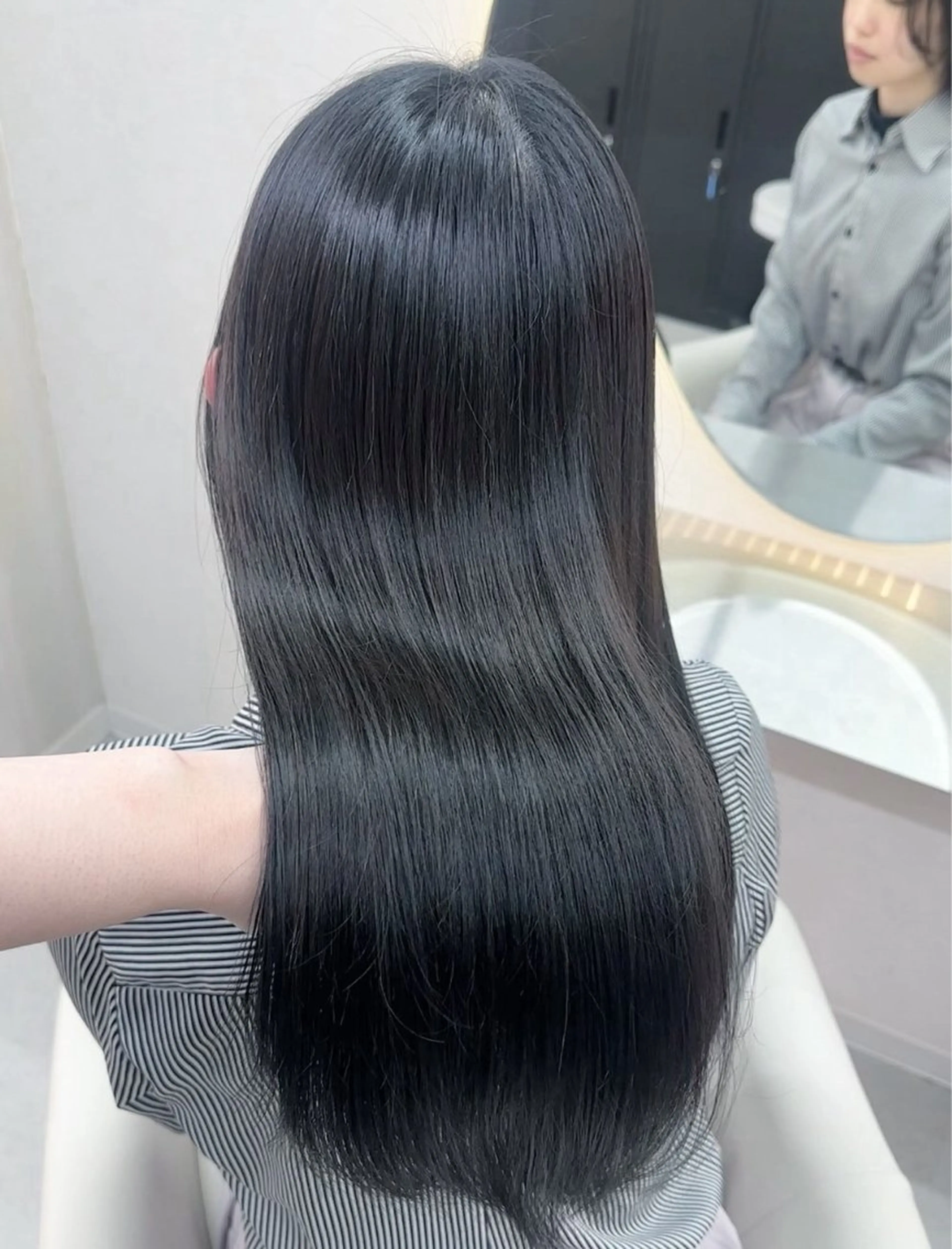 ロング カラー ヘアアレンジ 縮毛矯正 🖤kana/艶髪/ 韓国風暗髪カラー🖤のヘアスタイル