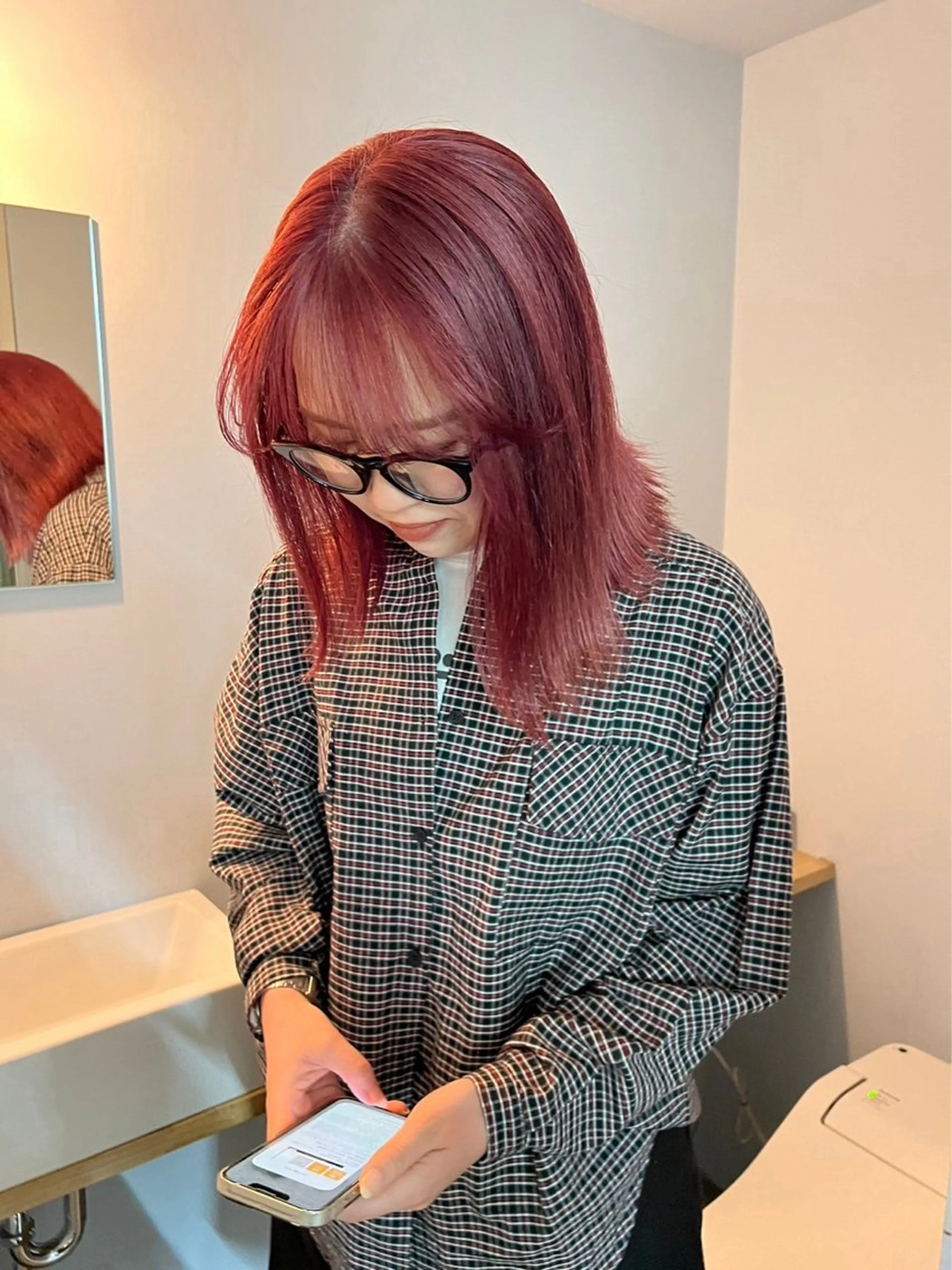 ミディアム カラー ヘアカラー トリートメント カットモデル/ ハイトーン/ゆうあのヘアスタイル