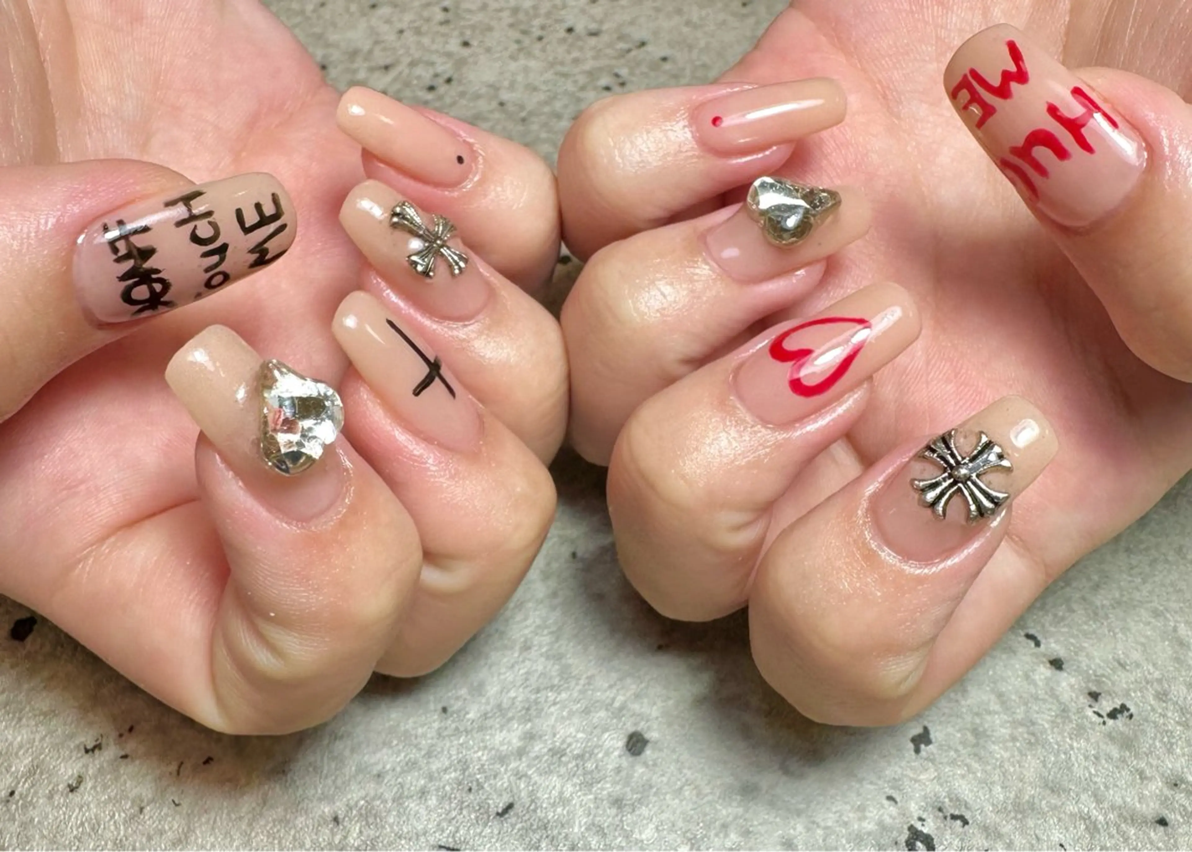 ネイル ハンドネイル フットネイル GéRanium Harukaのネイルデザイン