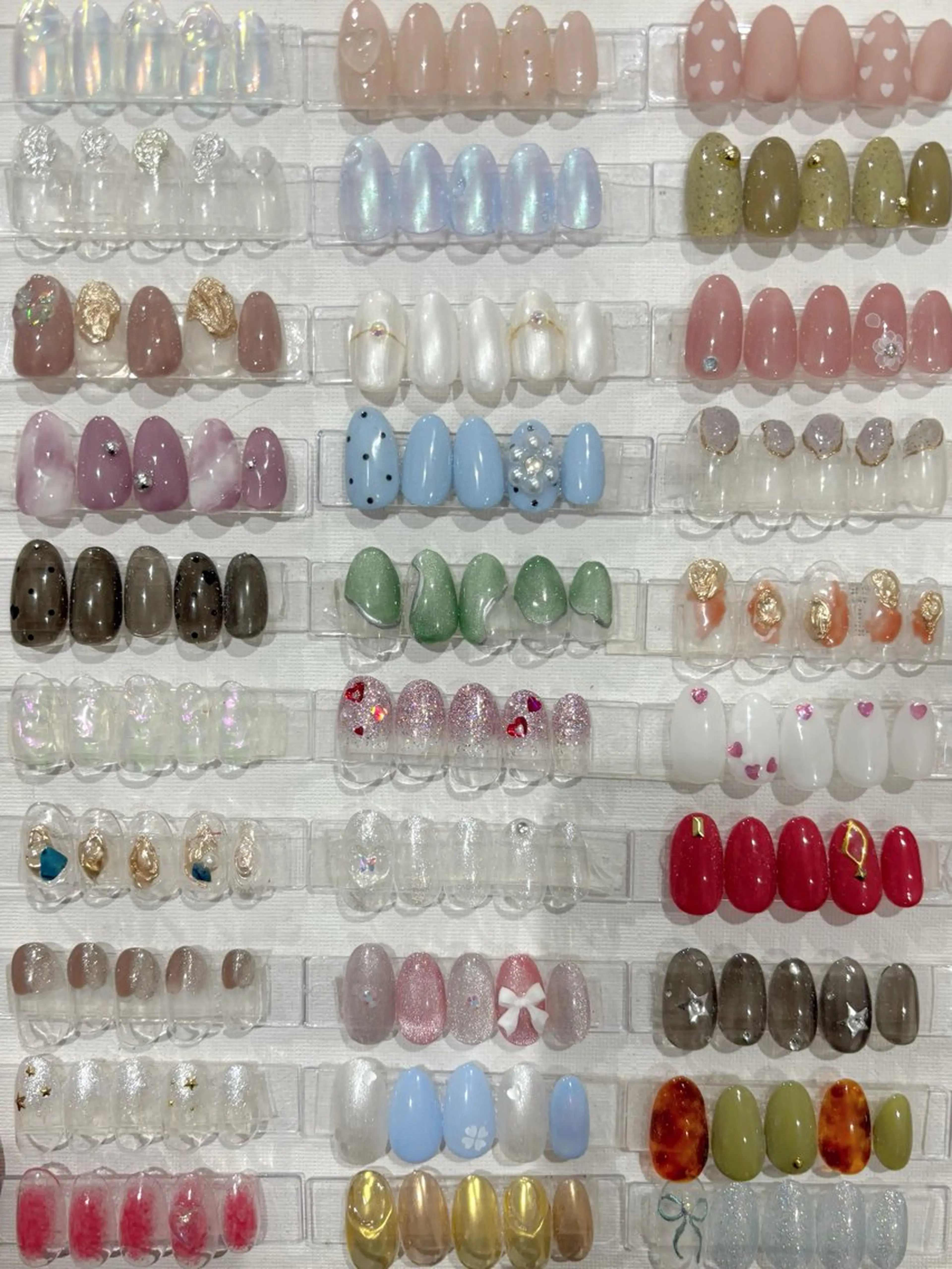 ネイル Zir nail 津田沼店所属・☁️ ゆい 🧸💛のネイルデザイン