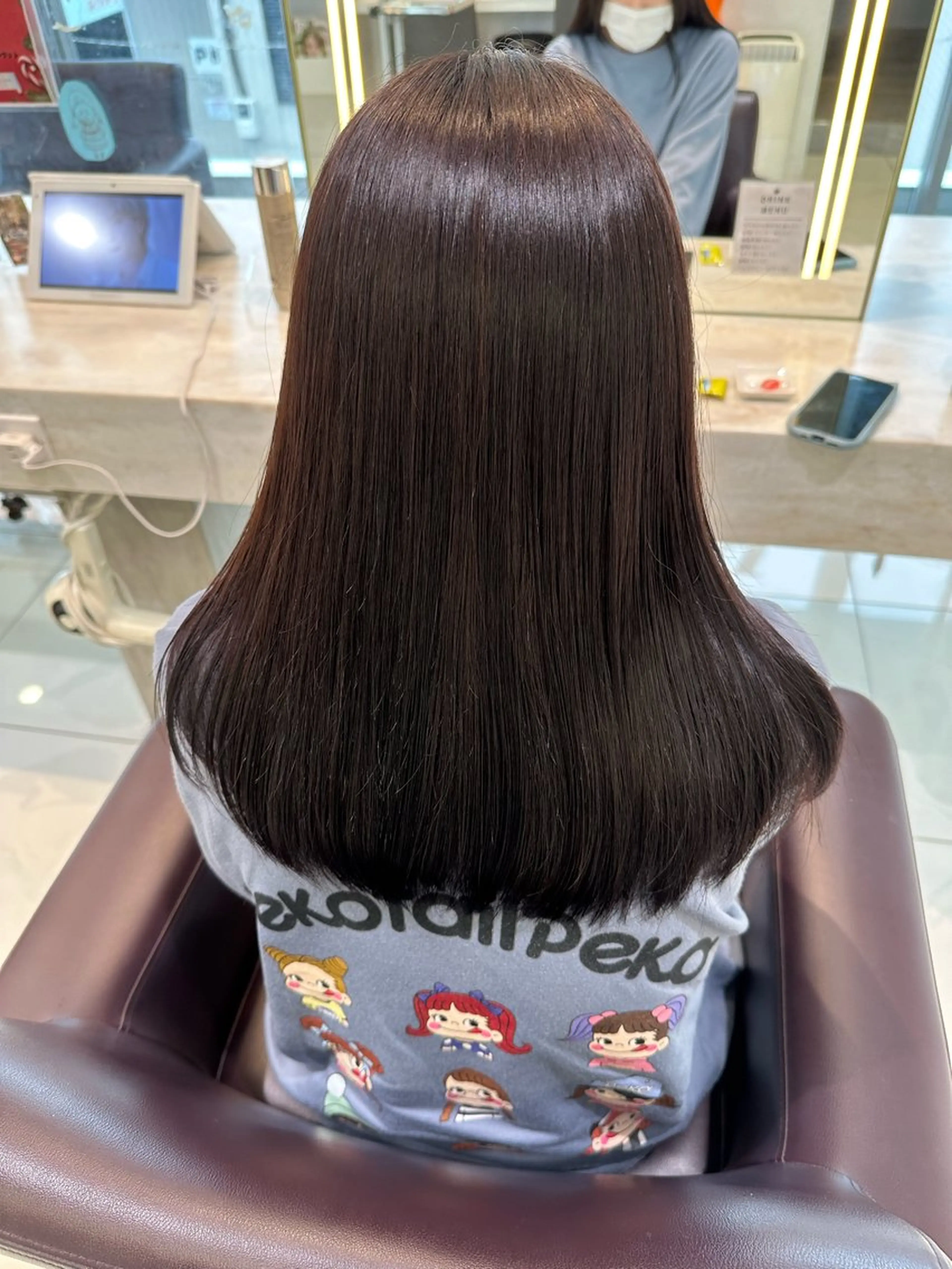 ミディアム カラー カット ヘアカラー 艶カラー/縮毛矯正/ ブリーチカラー/みなのヘアスタイル