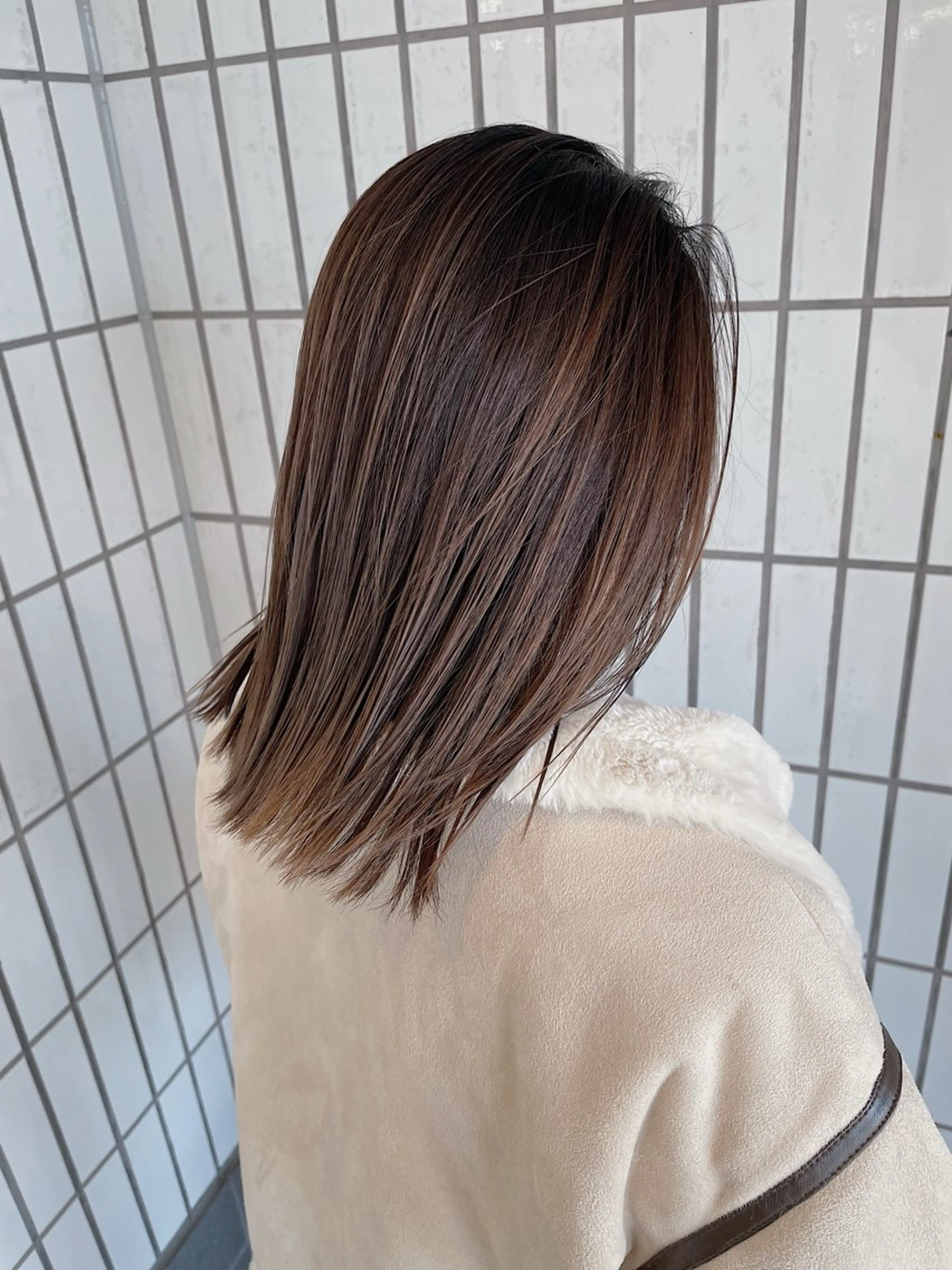 ミディアム カラー ブリーチ カット ヘアカラー トリートメント ハットリ /北習志野のヘアスタイル