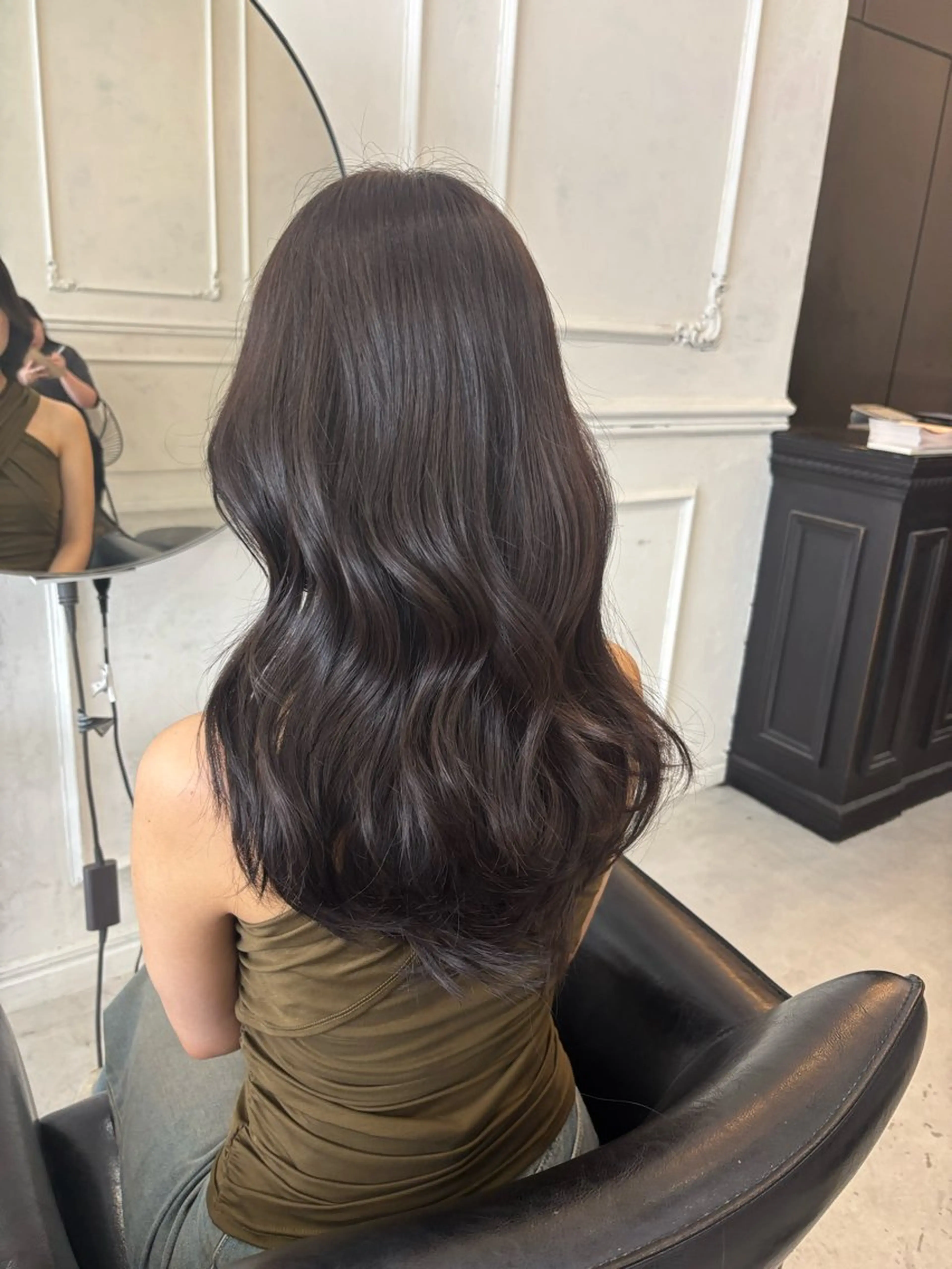 ロング ヘアカラー MaisonHALU さくらのヘアスタイル