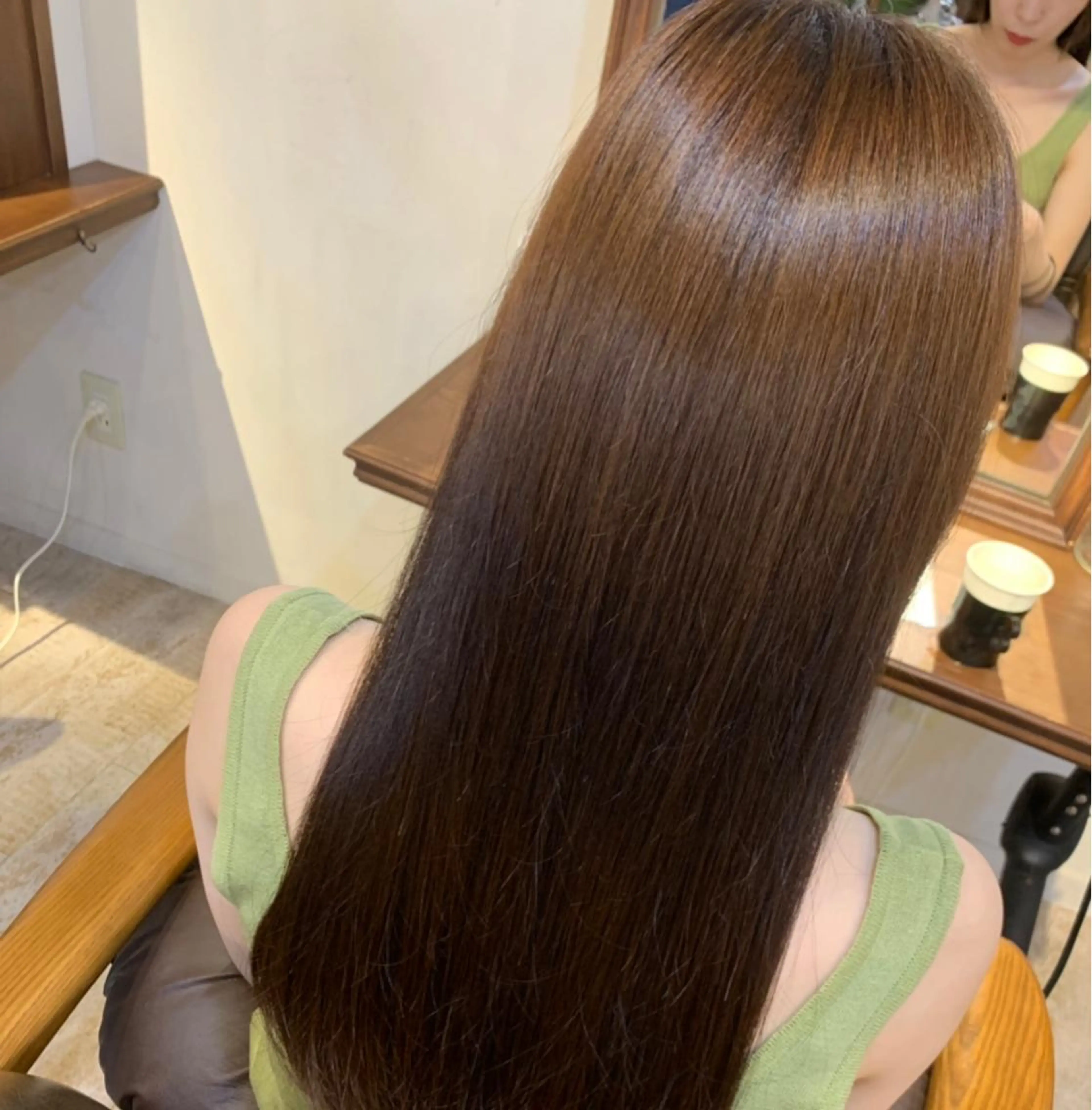 ロング トリートメント 酸熱トリートメント Zinaセントラル所属・須田 ゆかりのヘアスタイル