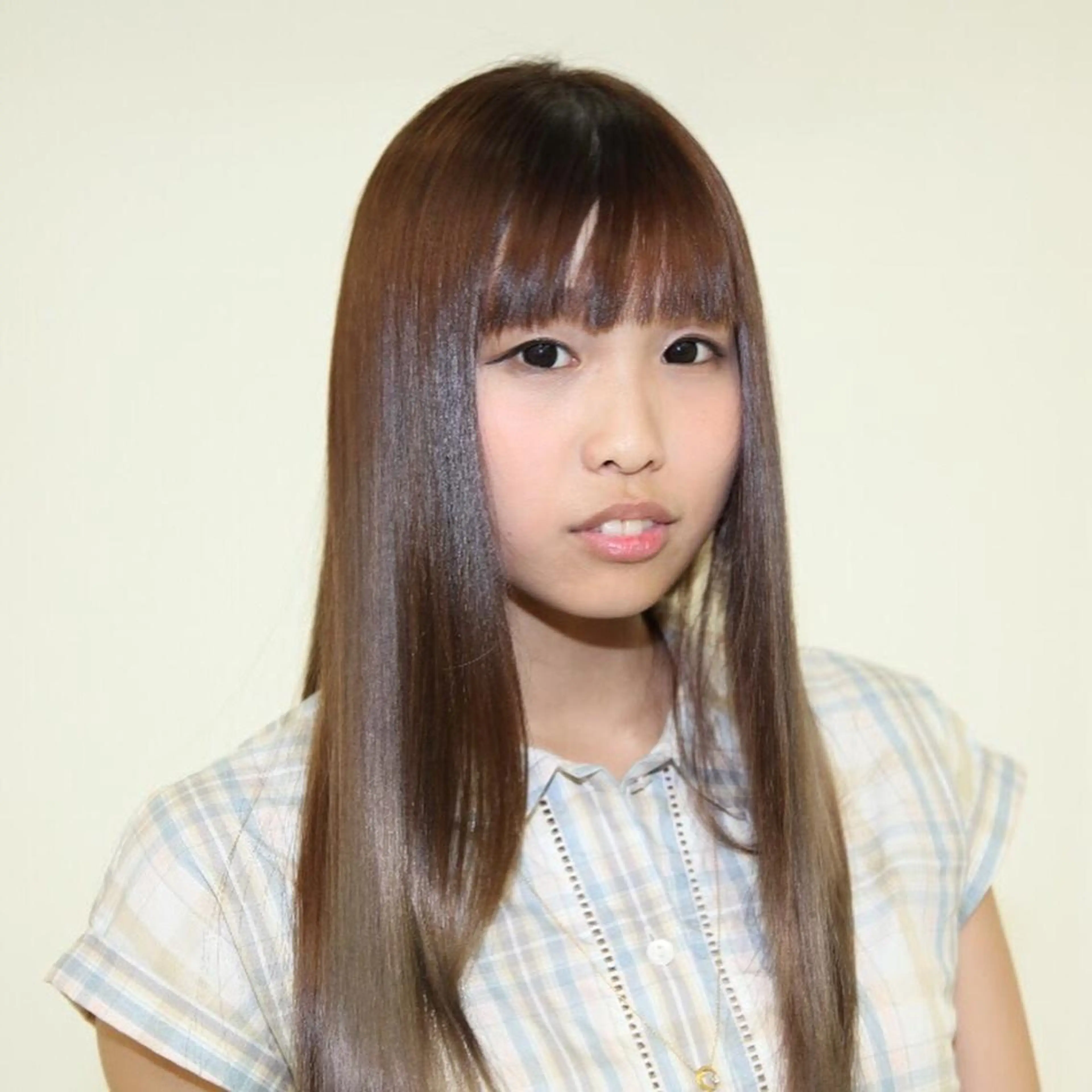 ロング カラー パーマ 透明感カラー イルミナカラー 縮毛矯正 ヘアカラー トリートメント 髪質改善/縮毛矯正 /ブリーチ矯正/岡部のヘアスタイル