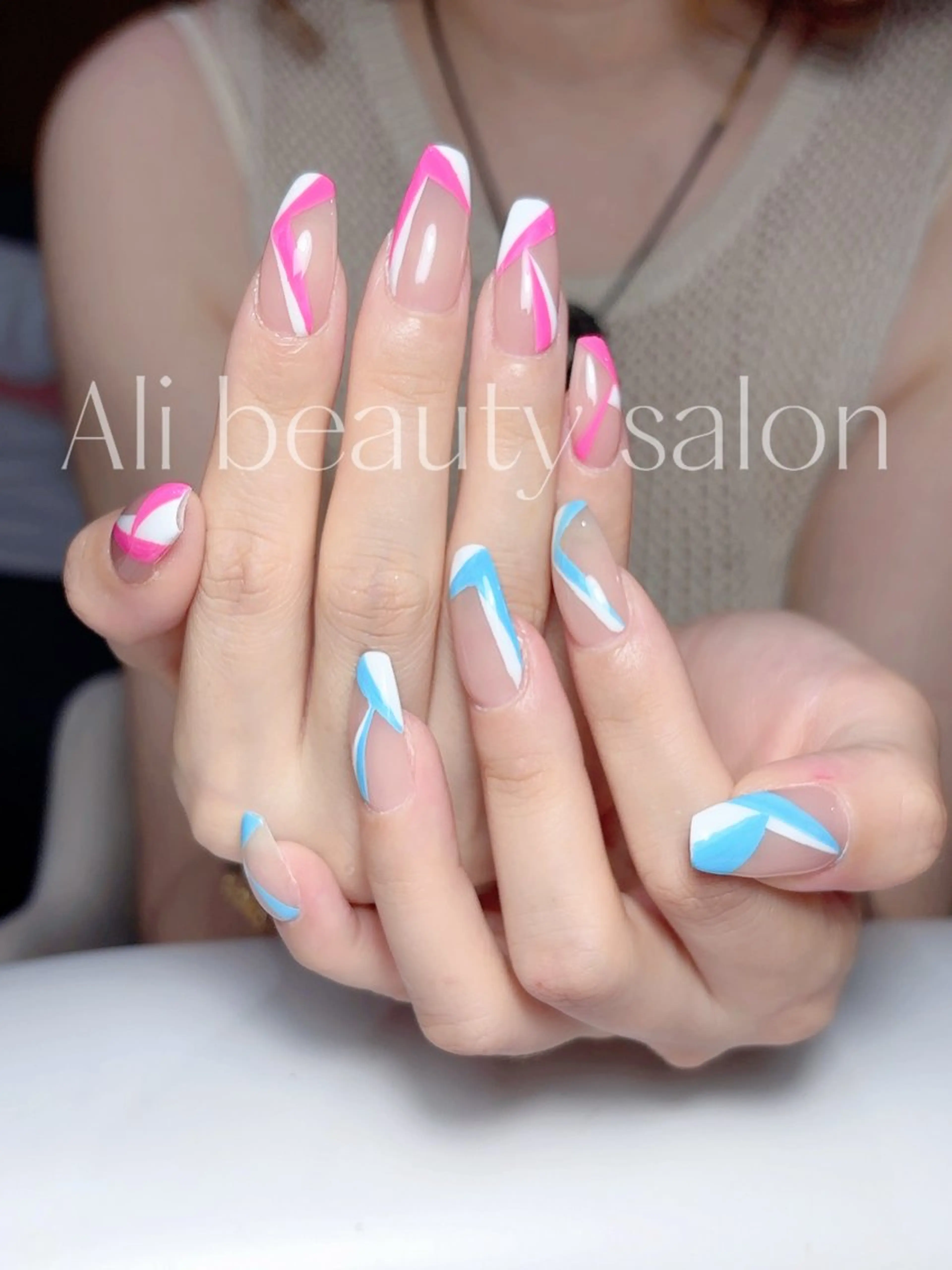 ネイル ハンドネイル Ali 新小岩 ネイル専門のネイルデザイン