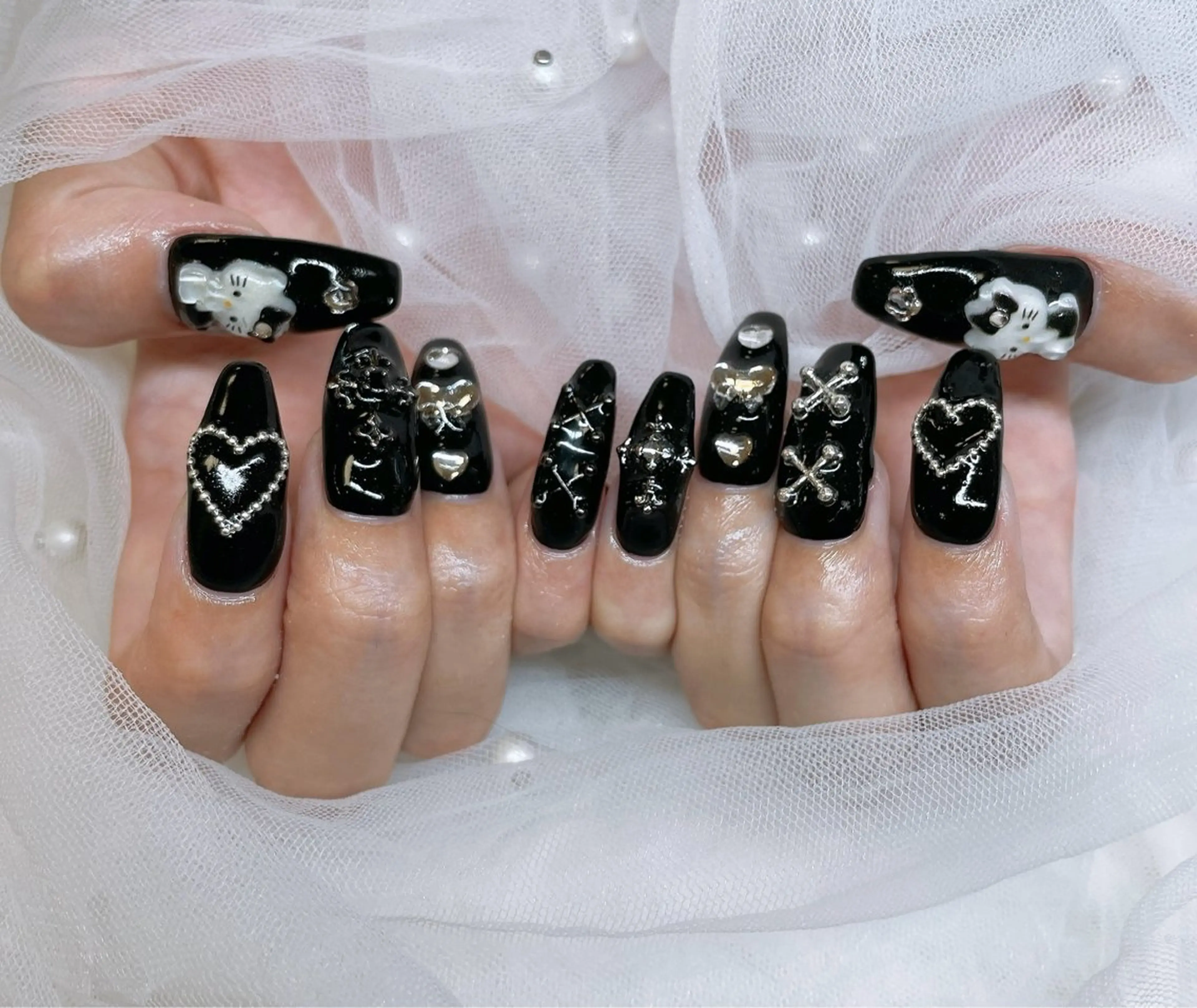 ネイル cachette. 尾関のマツエク・マツパデザイン