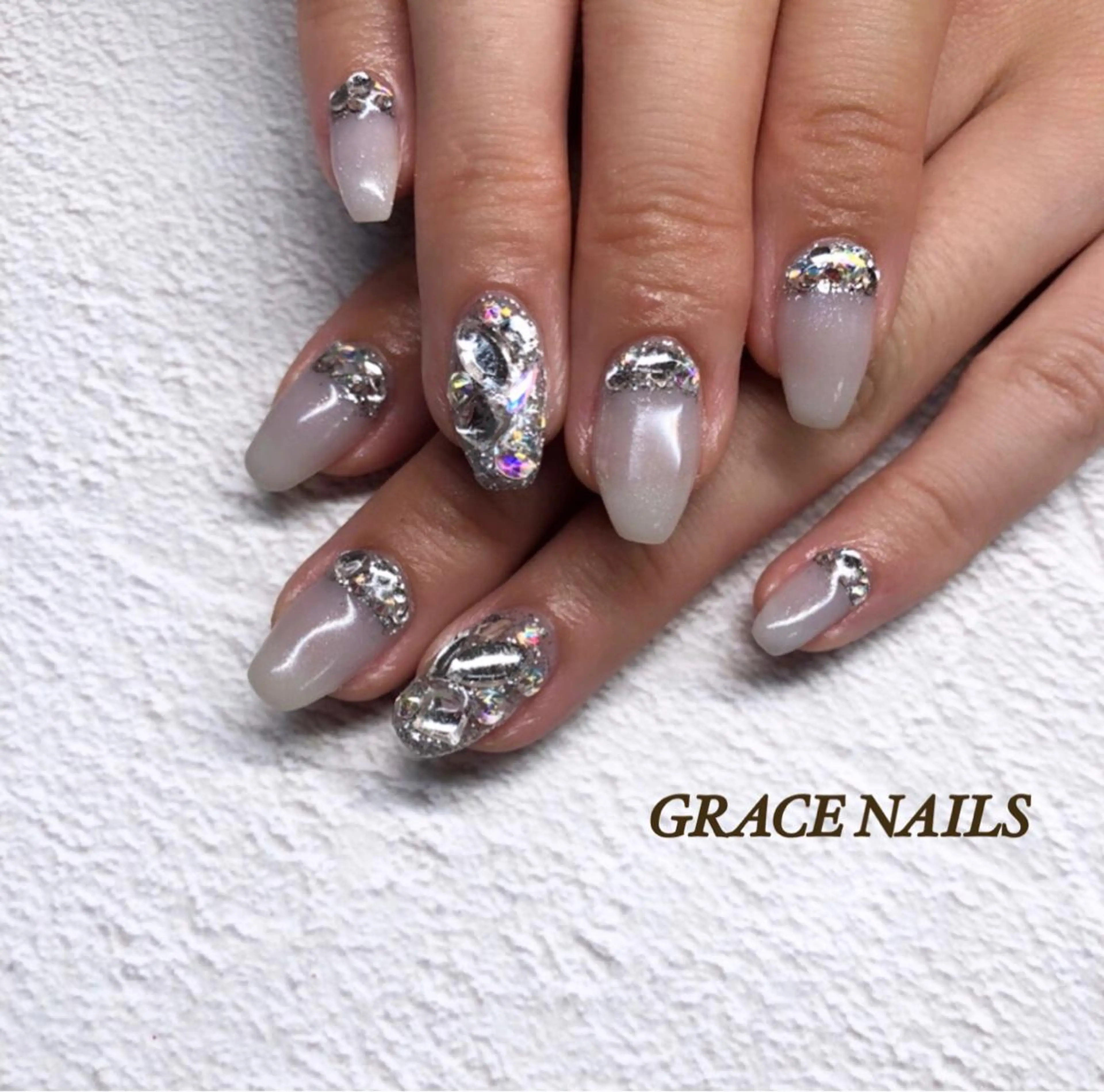 ネイル ハンドネイル フットネイル GRACE NAILSのネイルデザイン
