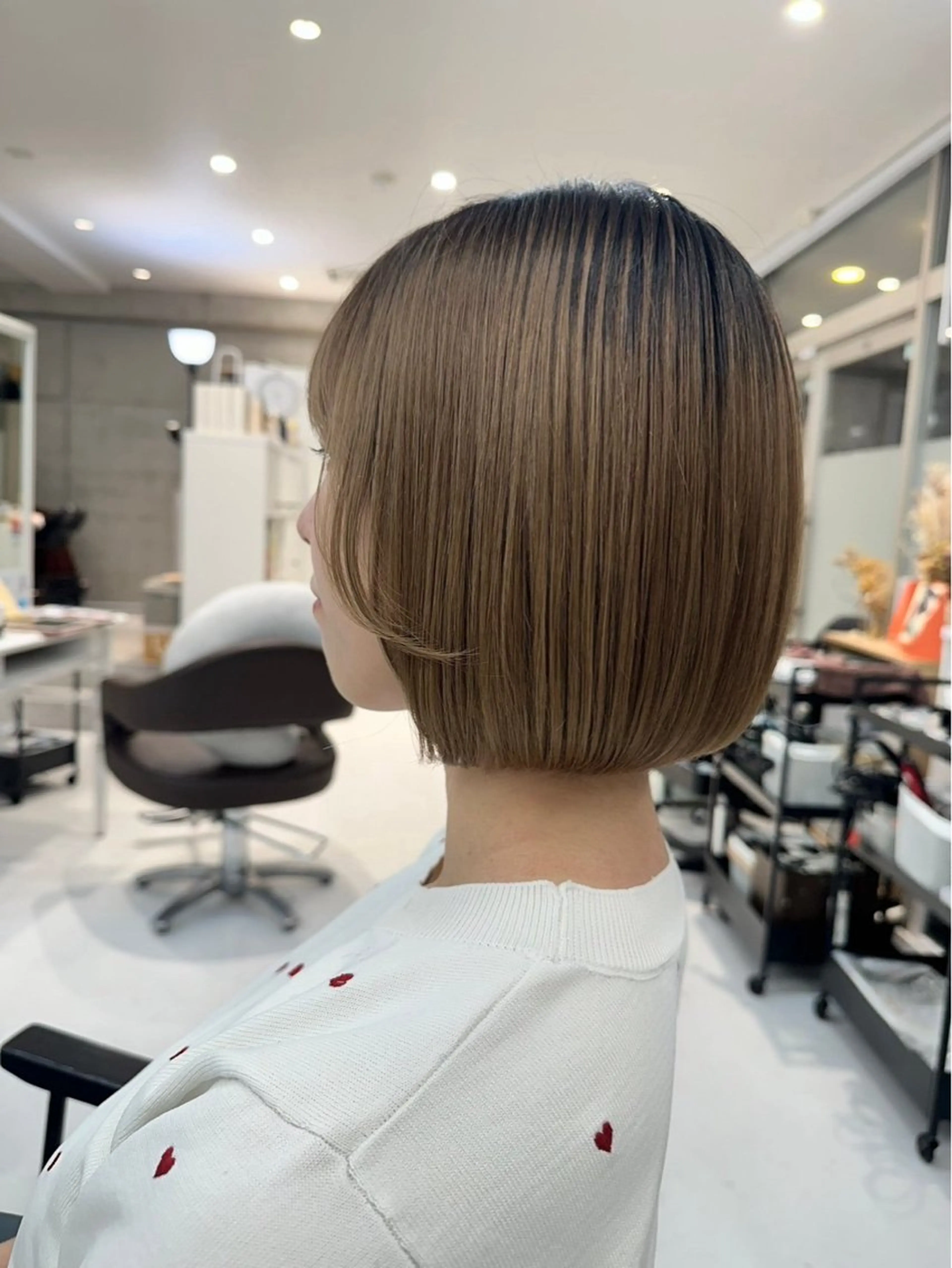 ショート 山崎結菜 🫧透明感カラーのヘアスタイル