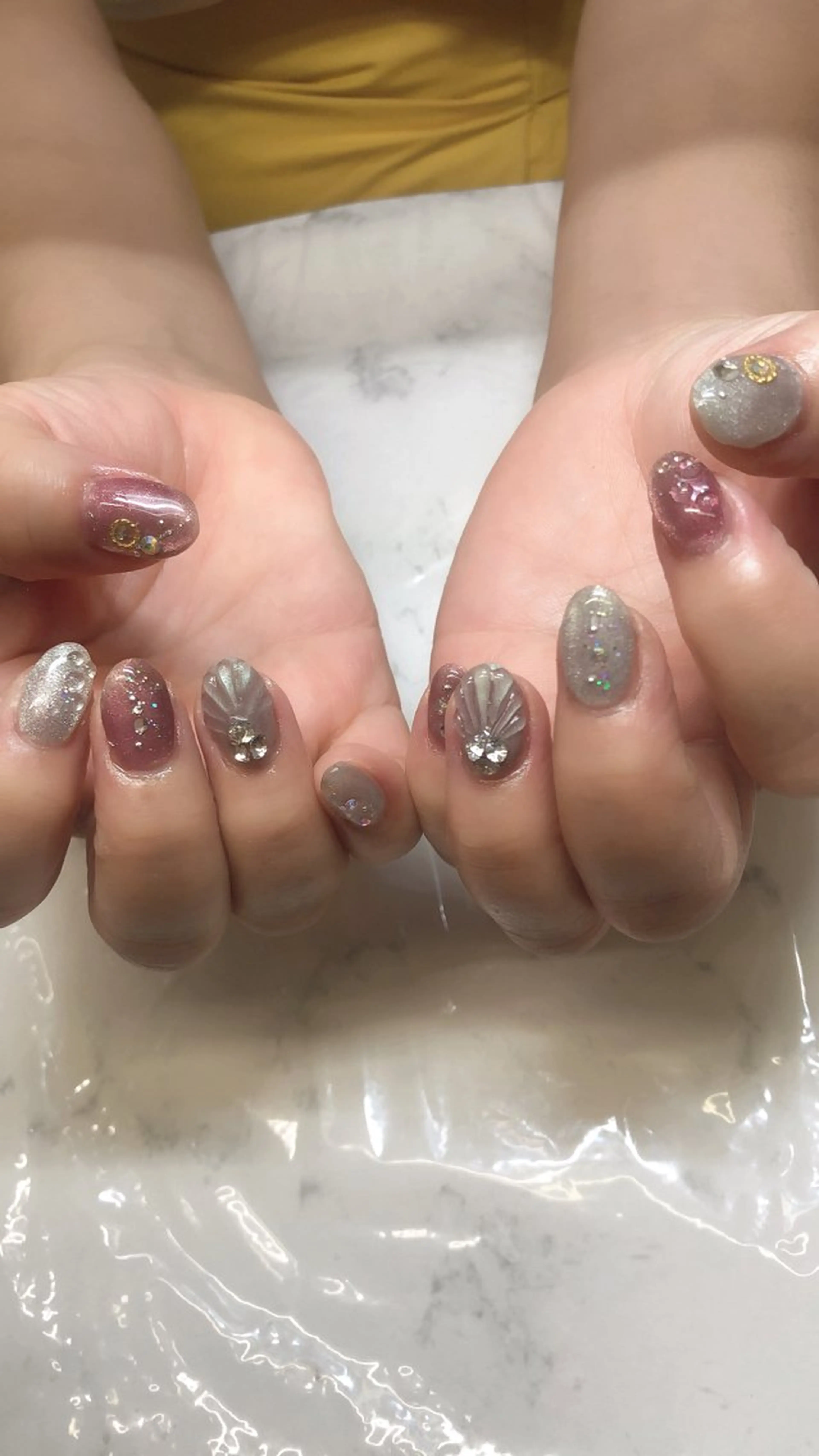 ネイル 💎Guarendo💎錦糸町店所属・✨アン ミユ✨のネイルデザイン