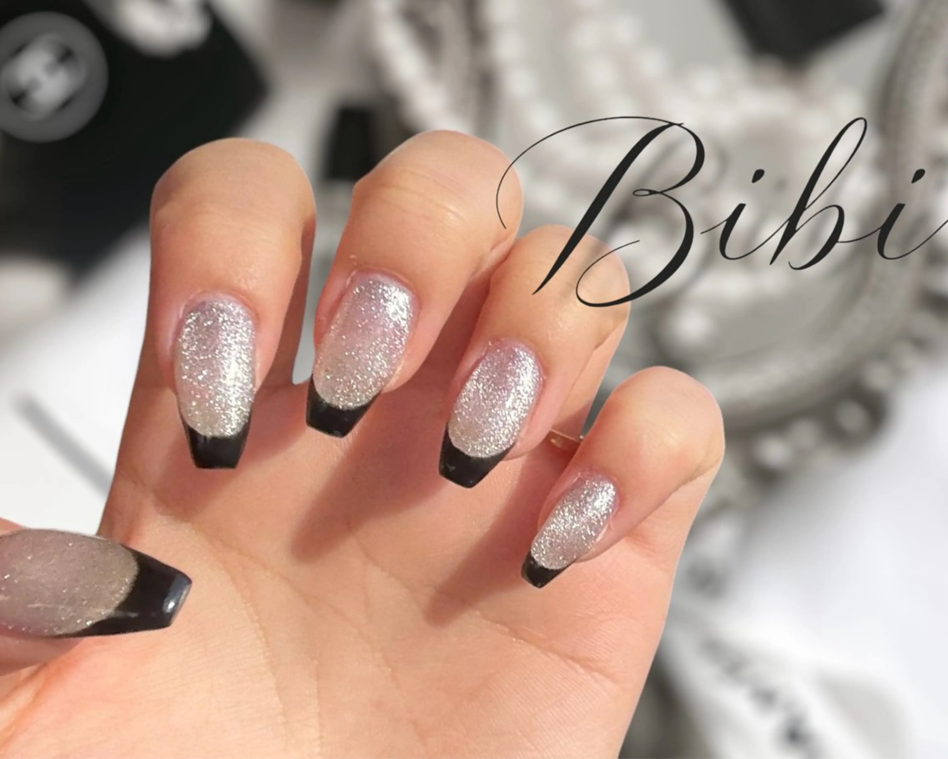 ネイル Bibi所属・石橋 梨音のネイルデザイン