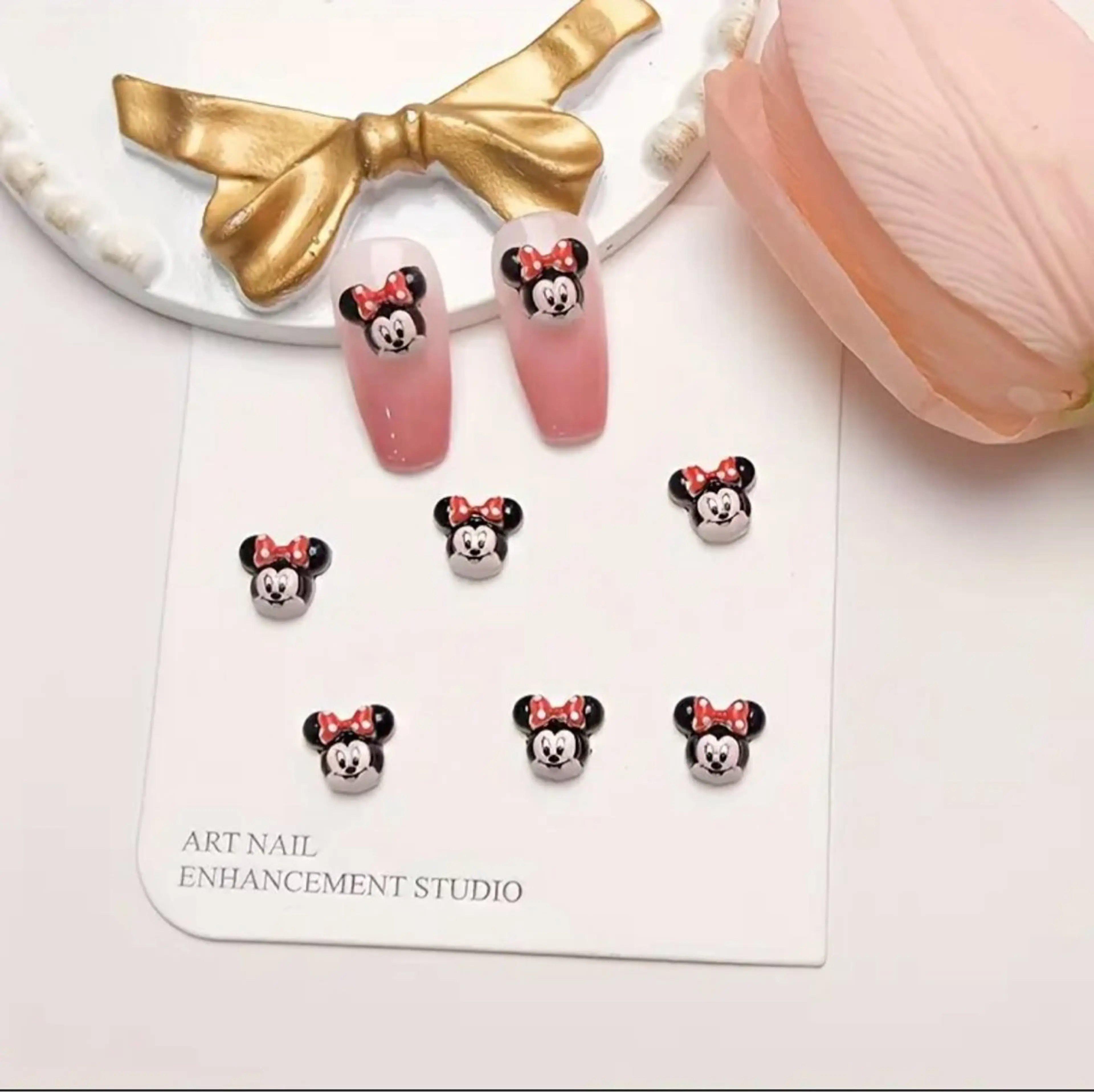 ネイル Kawaii Nail Salon所属・YURI NAIL NARITAのネイルデザイン