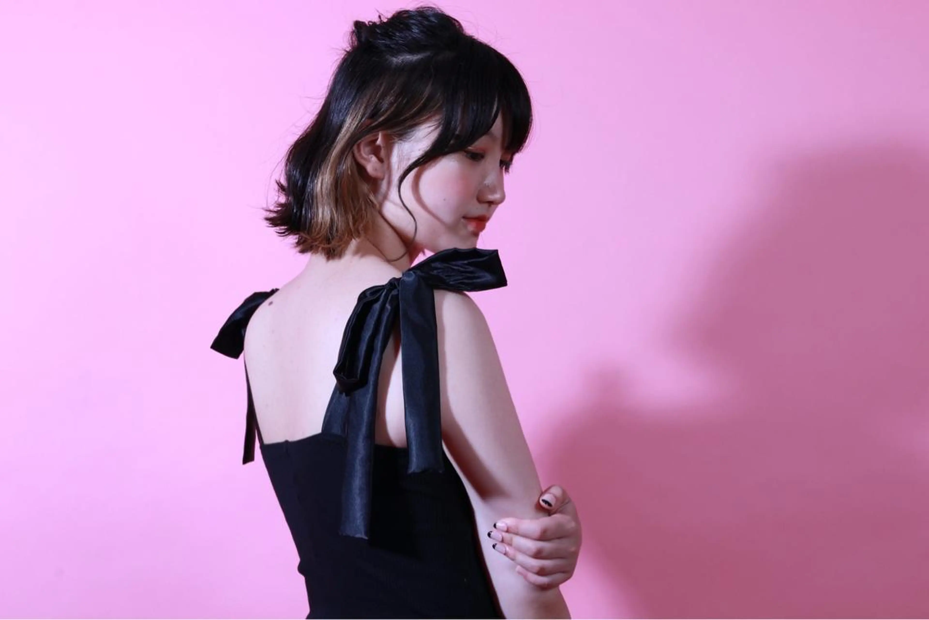 ヘアアレンジ SALOWIN所属・ブリーチ 縮毛矯正/ 艶髪/COCONAのヘアスタイル