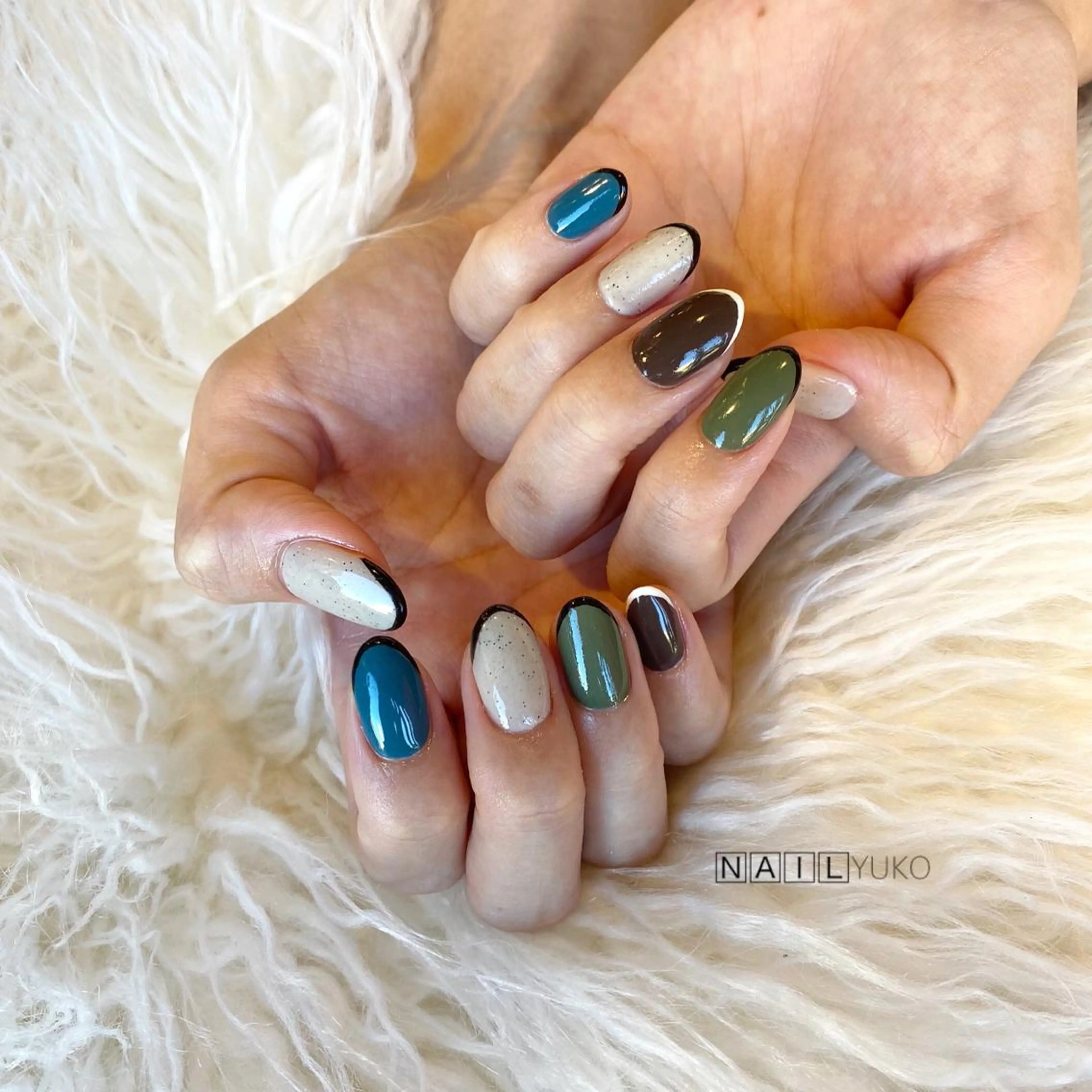 ネイル オーロラネイル マグネットネイル ニュアンスネイル fruitful + YUKOのネイルデザイン