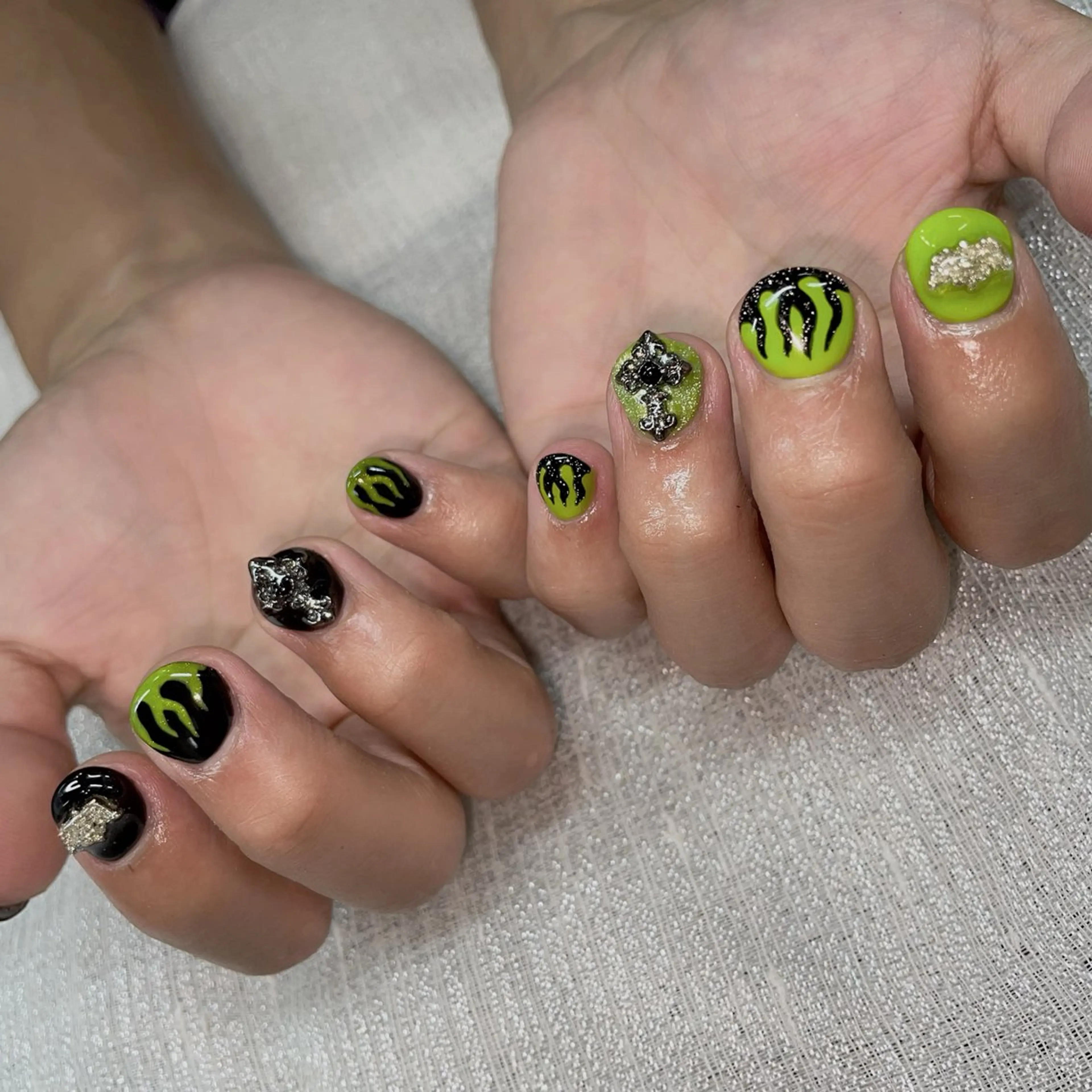 ネイル 林 ✨syousyouのネイルデザイン