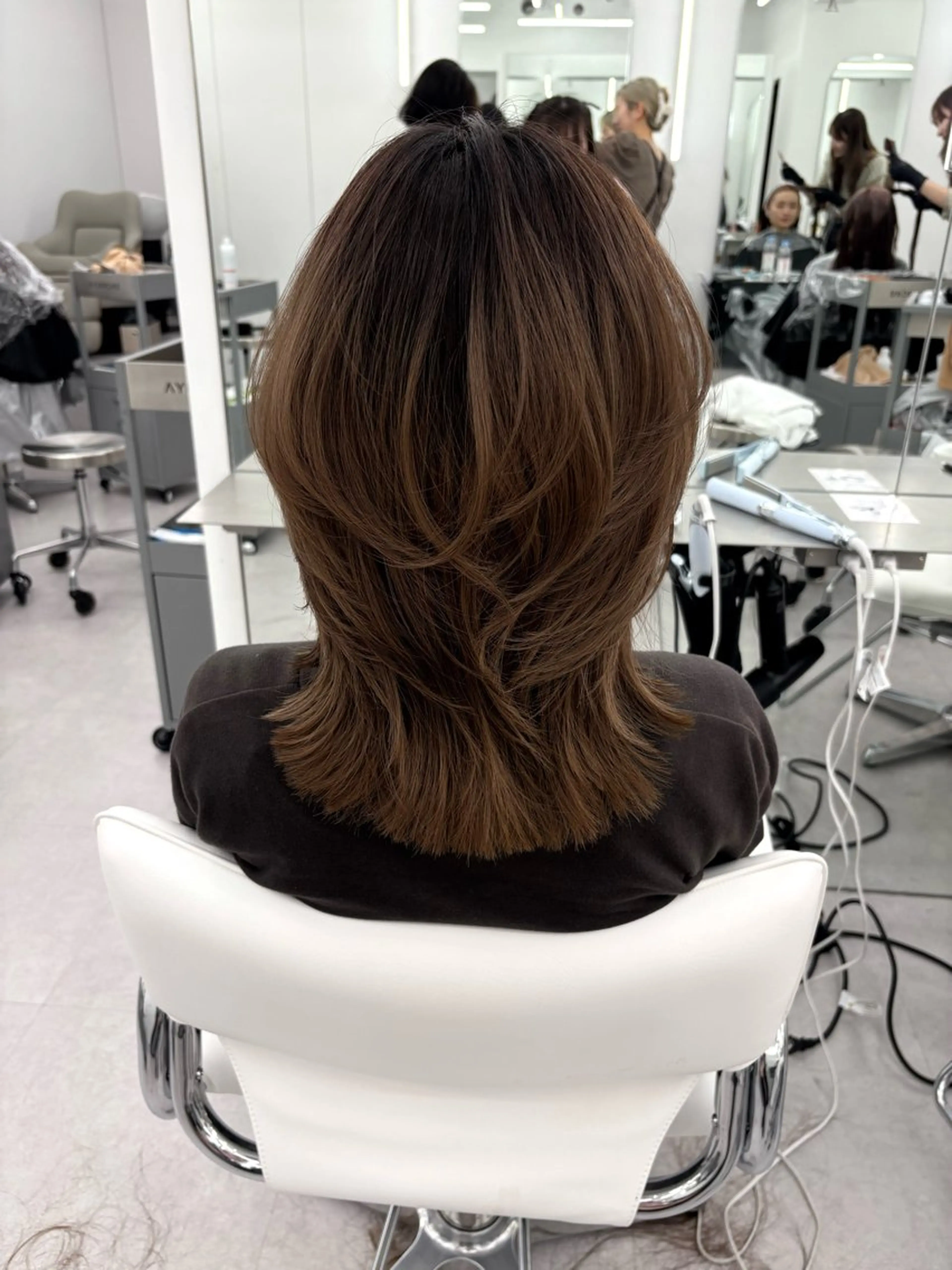 セミロング 韓国ヘア/レイヤー/ 顔まわり足立遥奈のヘアスタイル