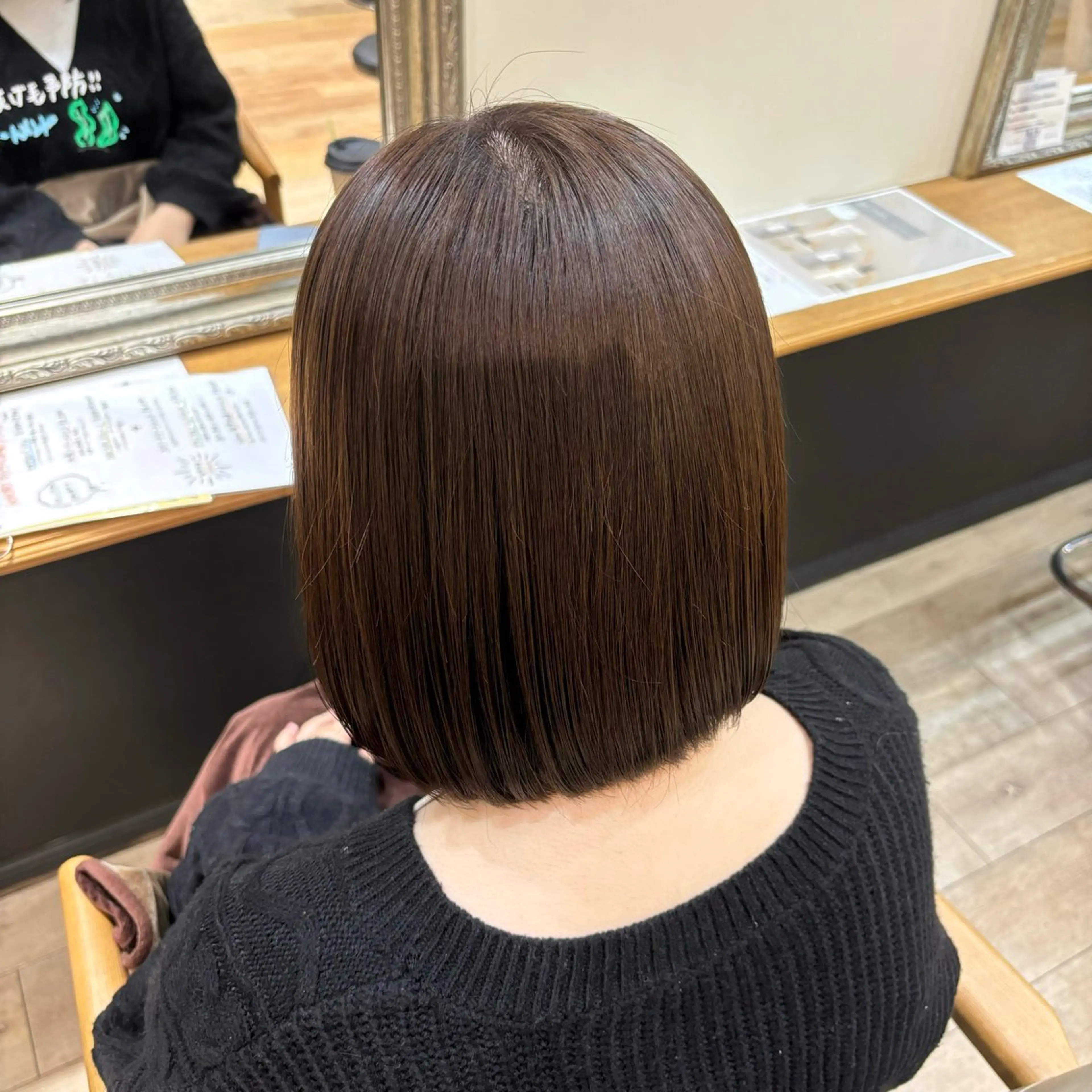 カラー ヘアカラー トリートメント しおり🍬 KOKORO🤍のヘアスタイル