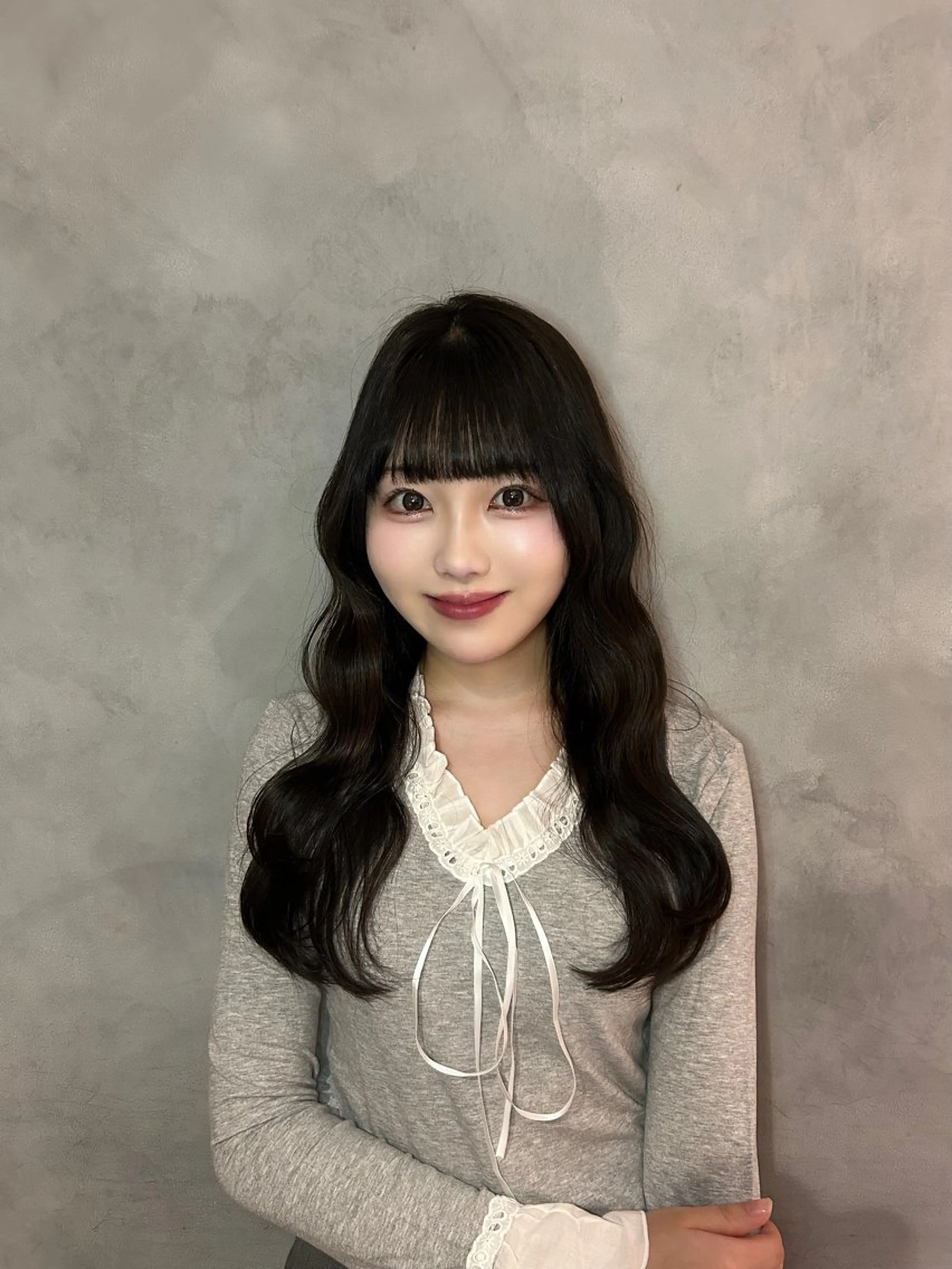 ロング 谷 亜澄のヘアスタイル