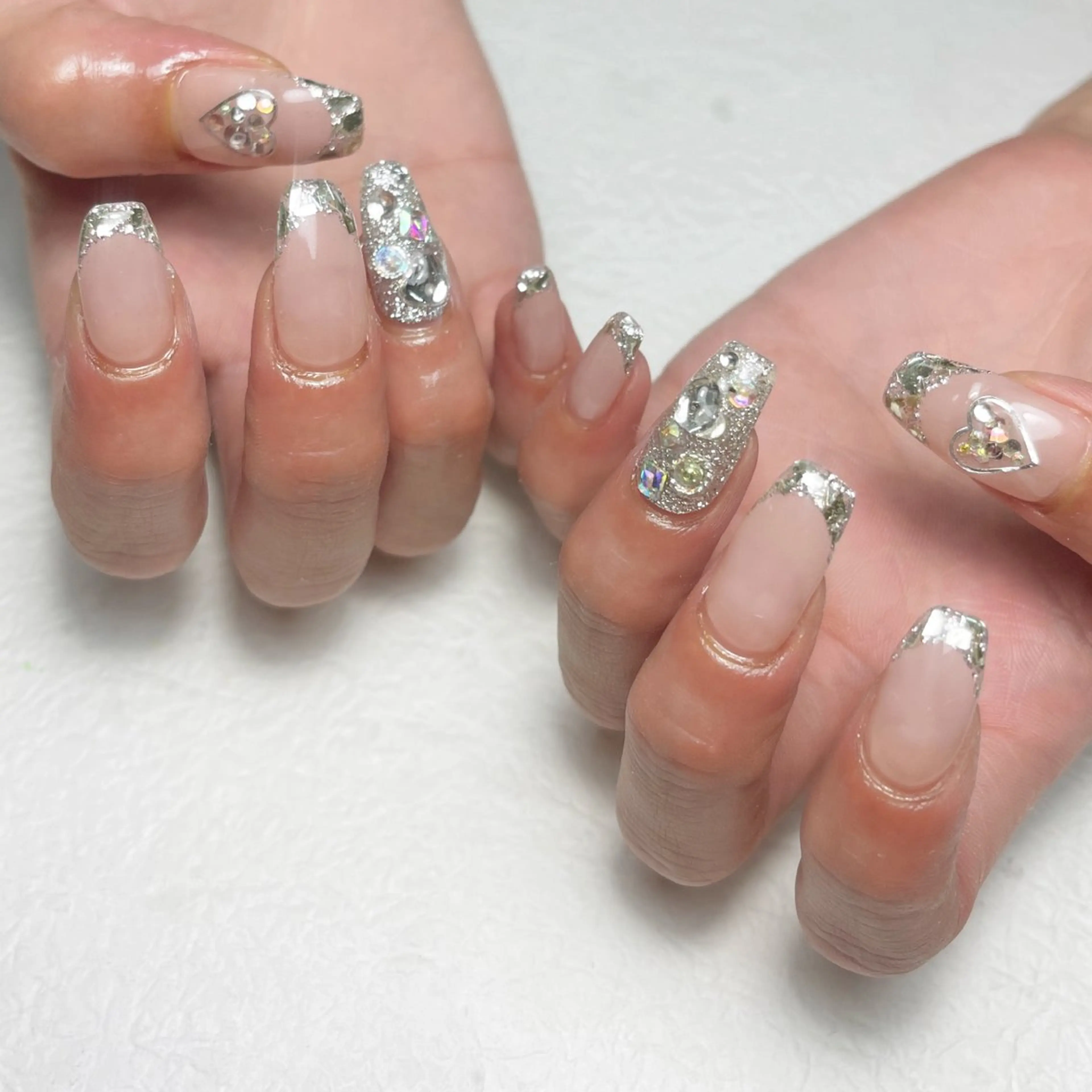 ネイル アートネイル フットネイル フレンチネイル ジェルネイル ガラスフレンチ ハンドネイル Y nail なんば堀江店のネイルデザイン