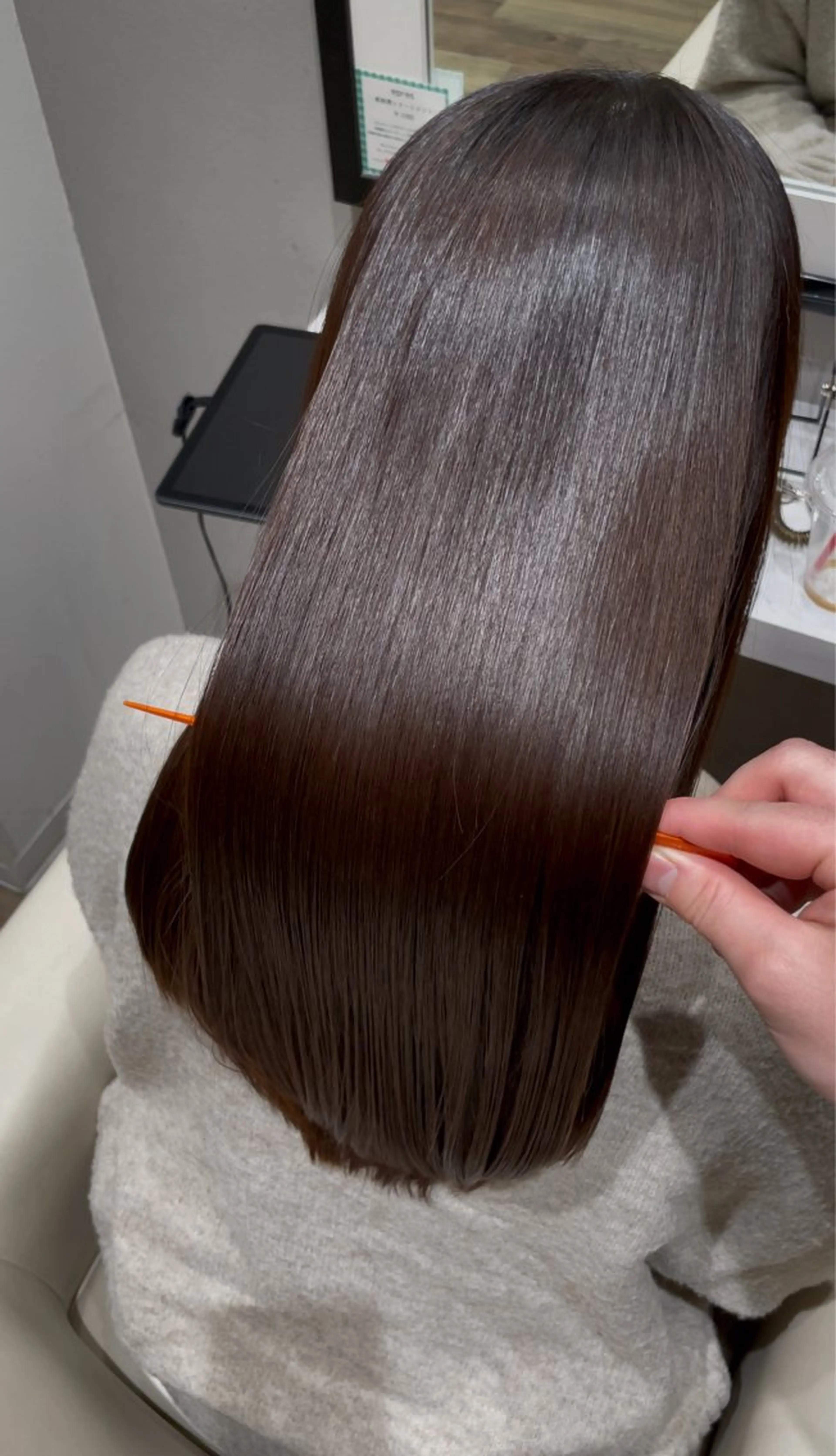 ロング パーマ 縮毛矯正 トリートメント k-twoたき✨艶感 カラー／美髪矯正のヘアスタイル