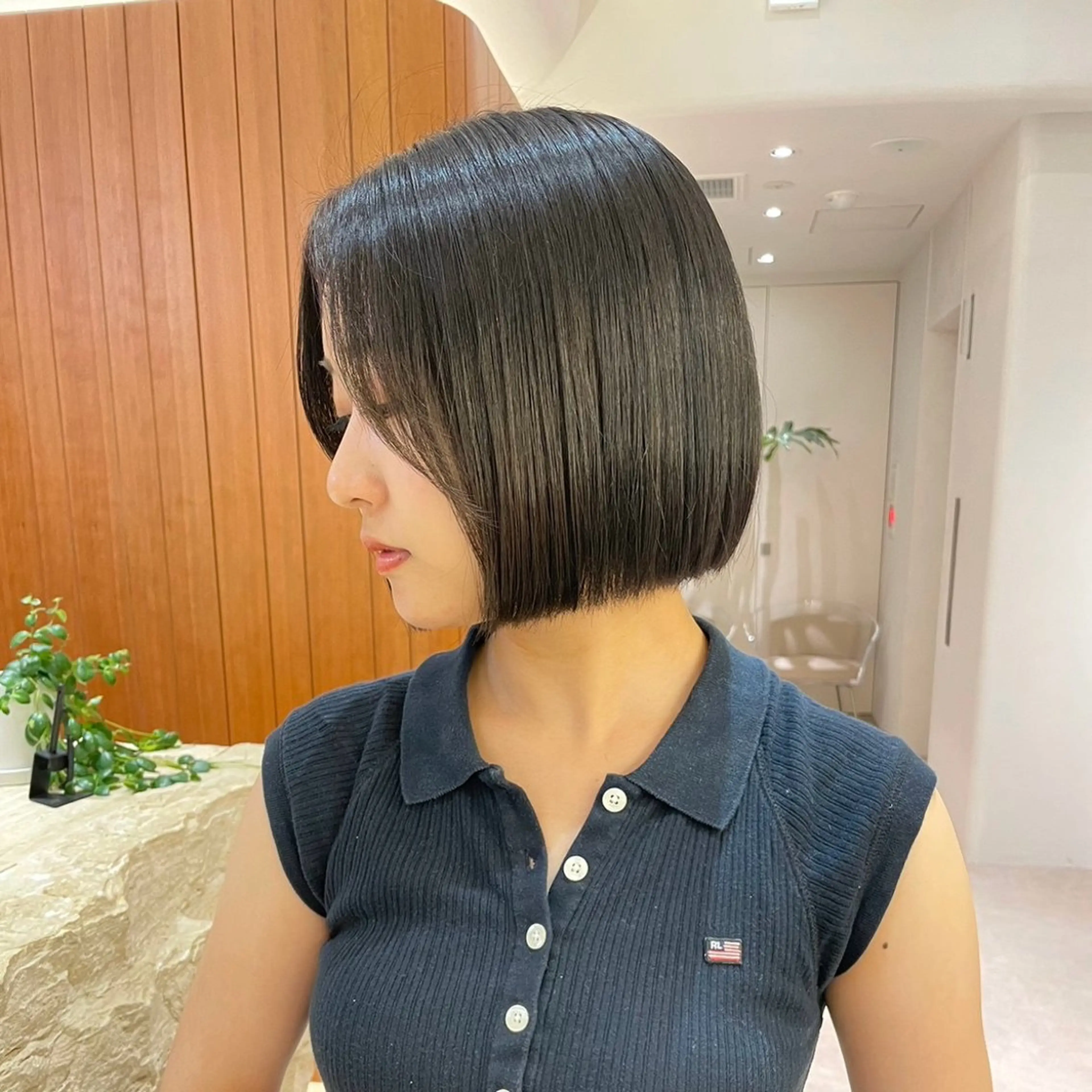 ミディアム パーマ 切りっぱなしボブ ショートボブ ボブレイヤー ボブ くびれヘア カット ヘアカラー トリートメント 渋谷ボブ/レイヤー ボブ田中航平のヘアスタイル