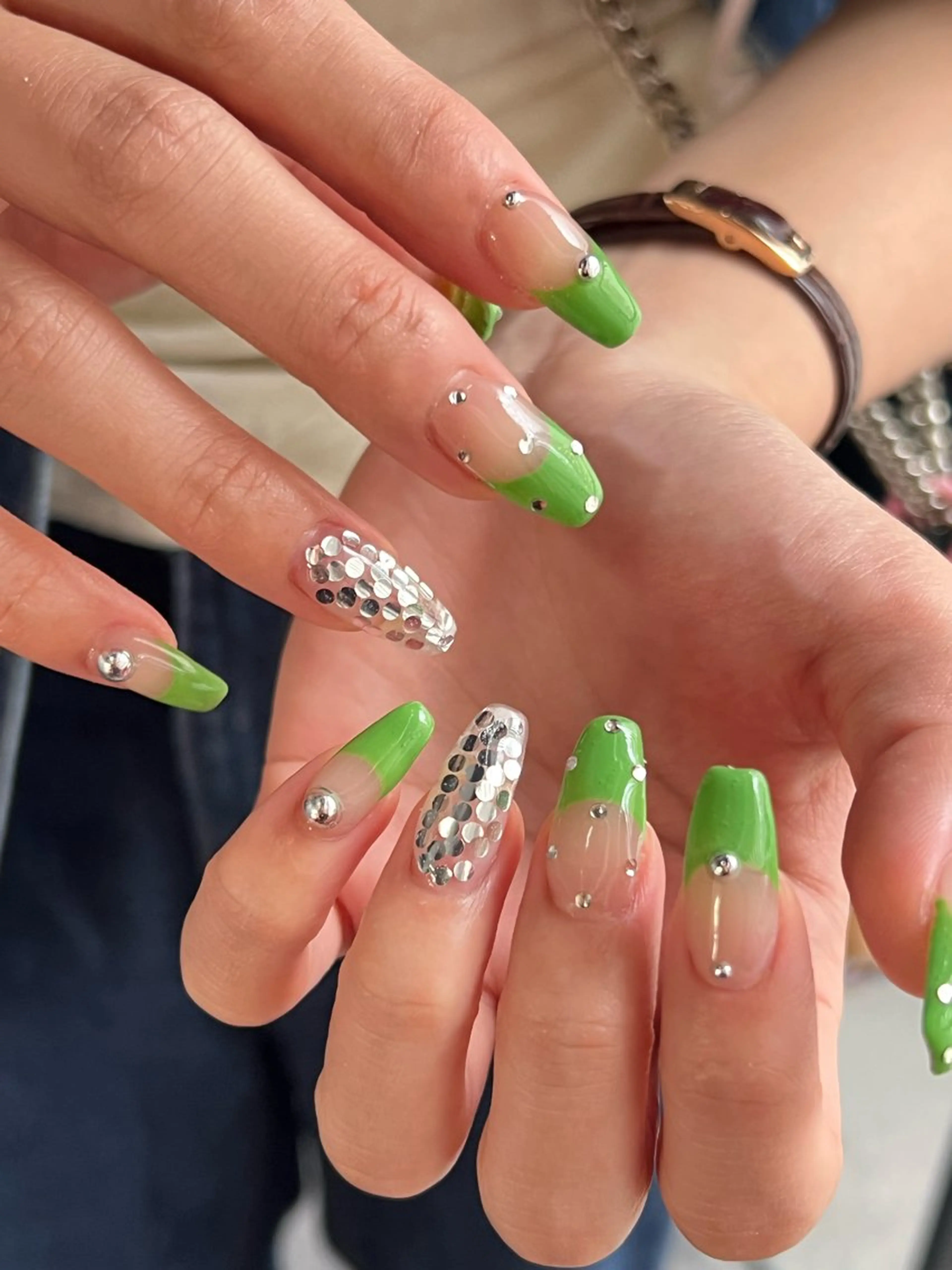 ネイル ハンドネイル Hata nail 🎀個性派ニュアンスのネイルデザイン