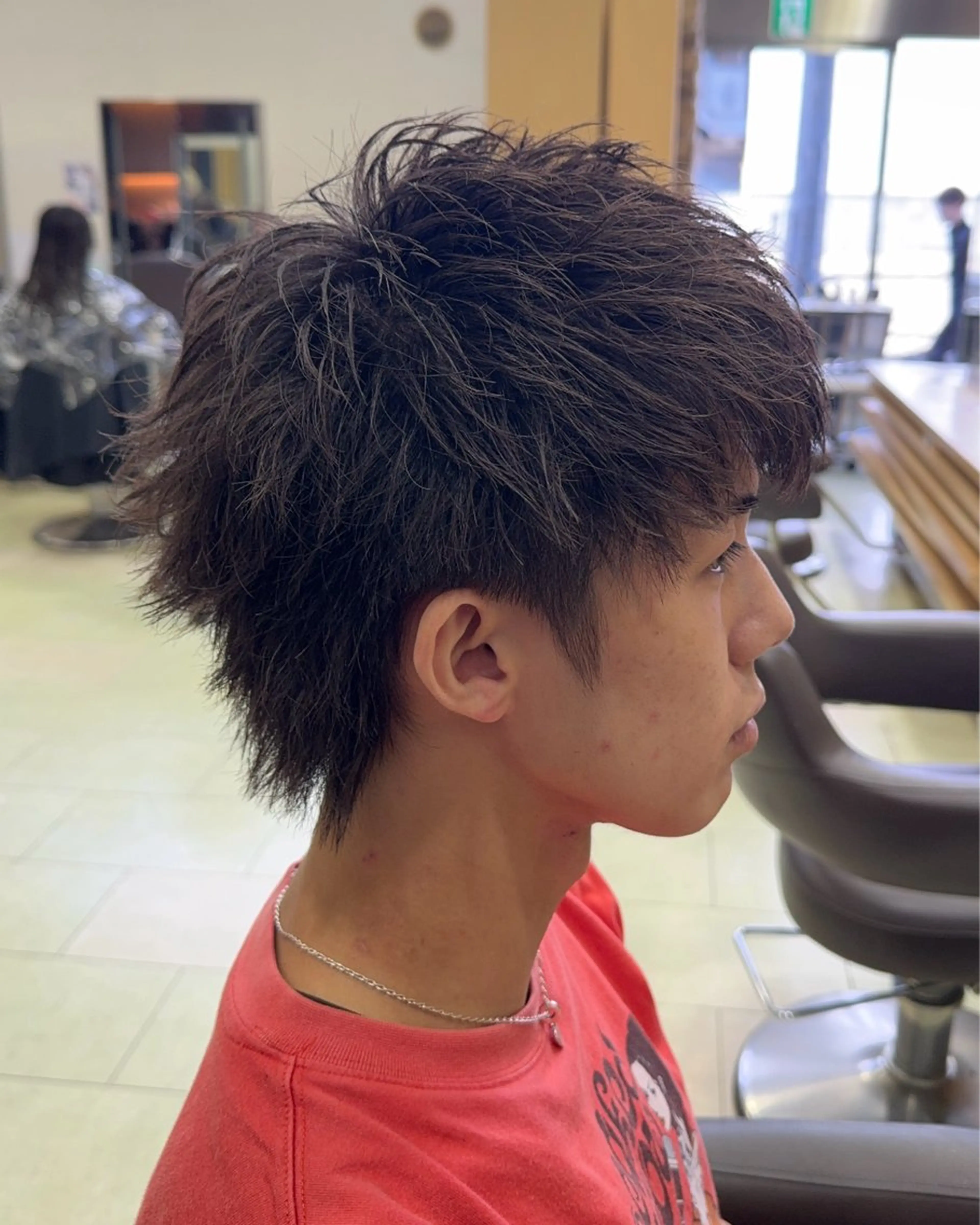 メンズ カット 韓国レイヤー/センタ ーパート/坂本翔のヘアスタイル