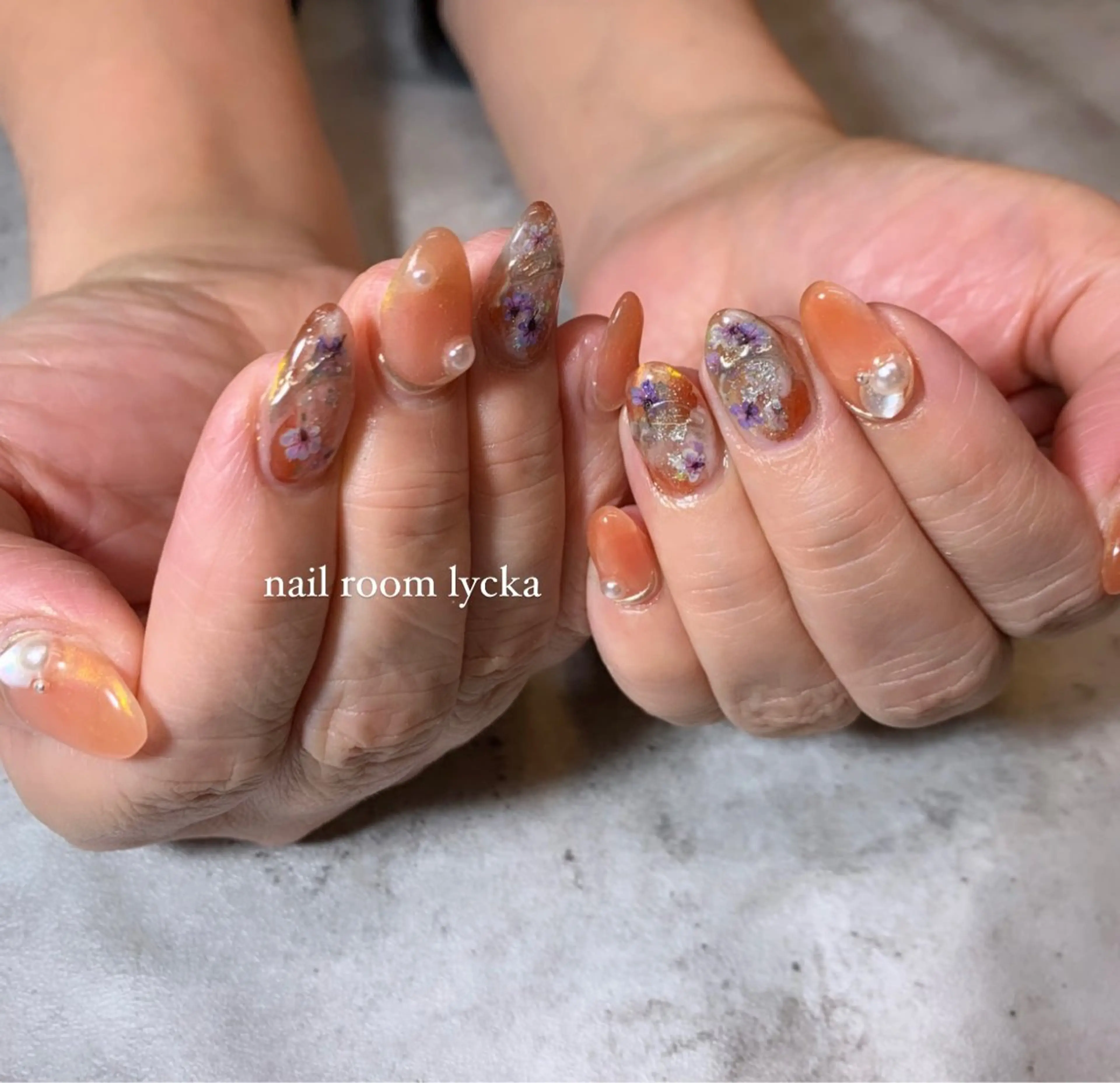 ネイル ﾈｲﾙﾙｰﾑﾘｯｶ 𝐦𝐚𝐲𝐮のネイルデザイン