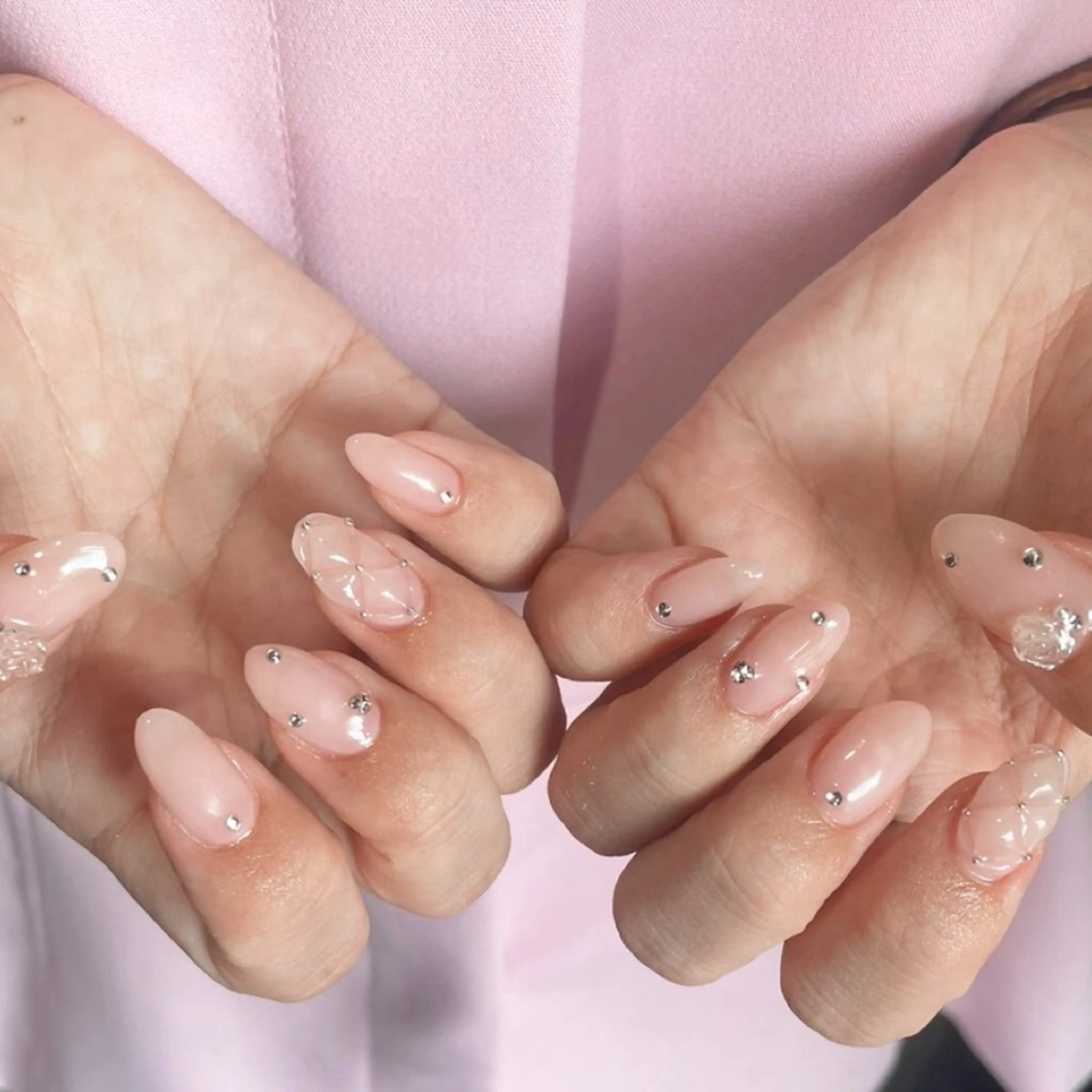 ネイル NOIR 名古屋のエステ・リラクイメージ