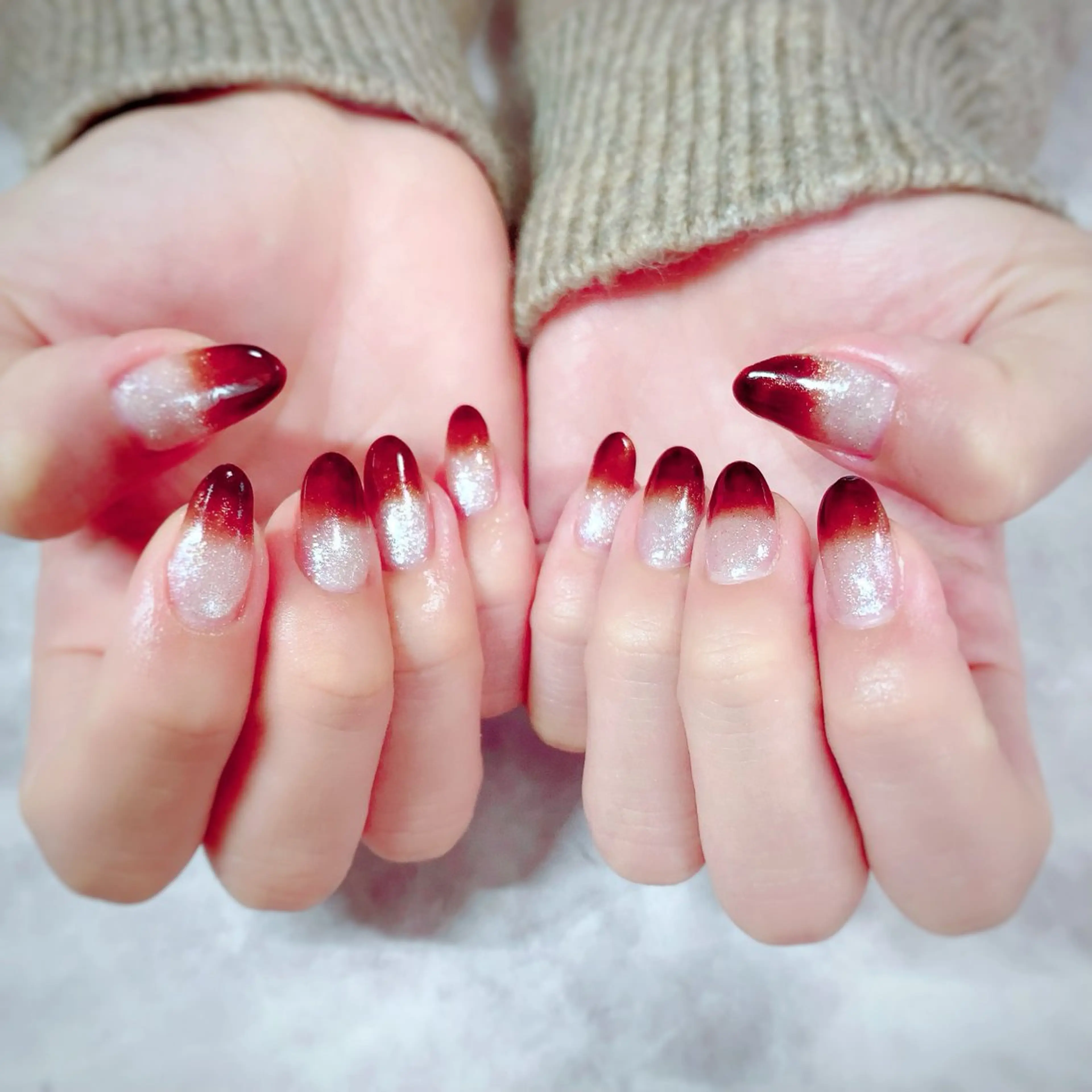 ネイル ブラウン グラデーション マグネットネイル マジョリカ ブルーのネイルデザイン