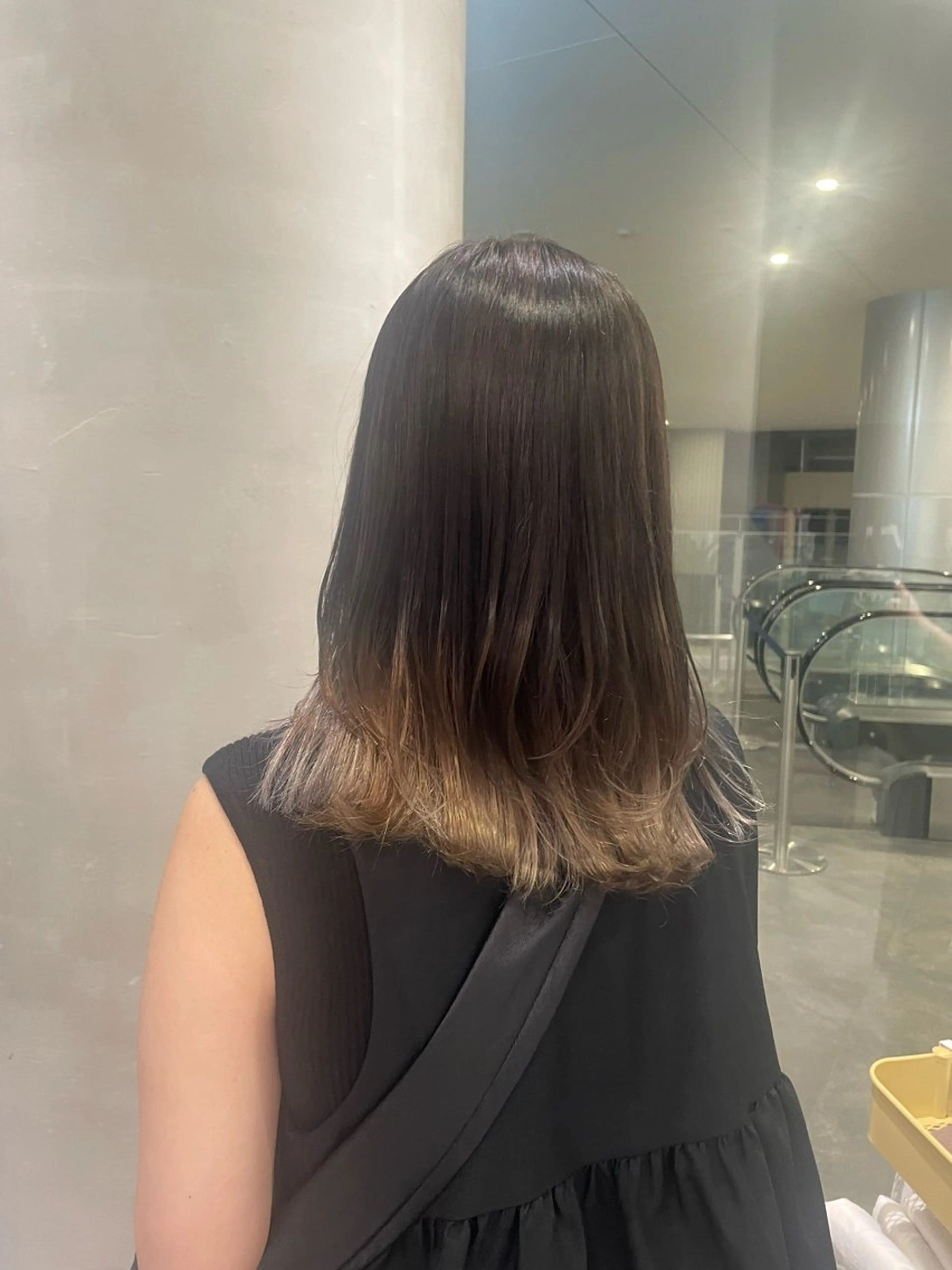 セミロング カラー ヘアカラー パーマ／ブリーチ🐏 モデル募集中 ナナホのヘアスタイル