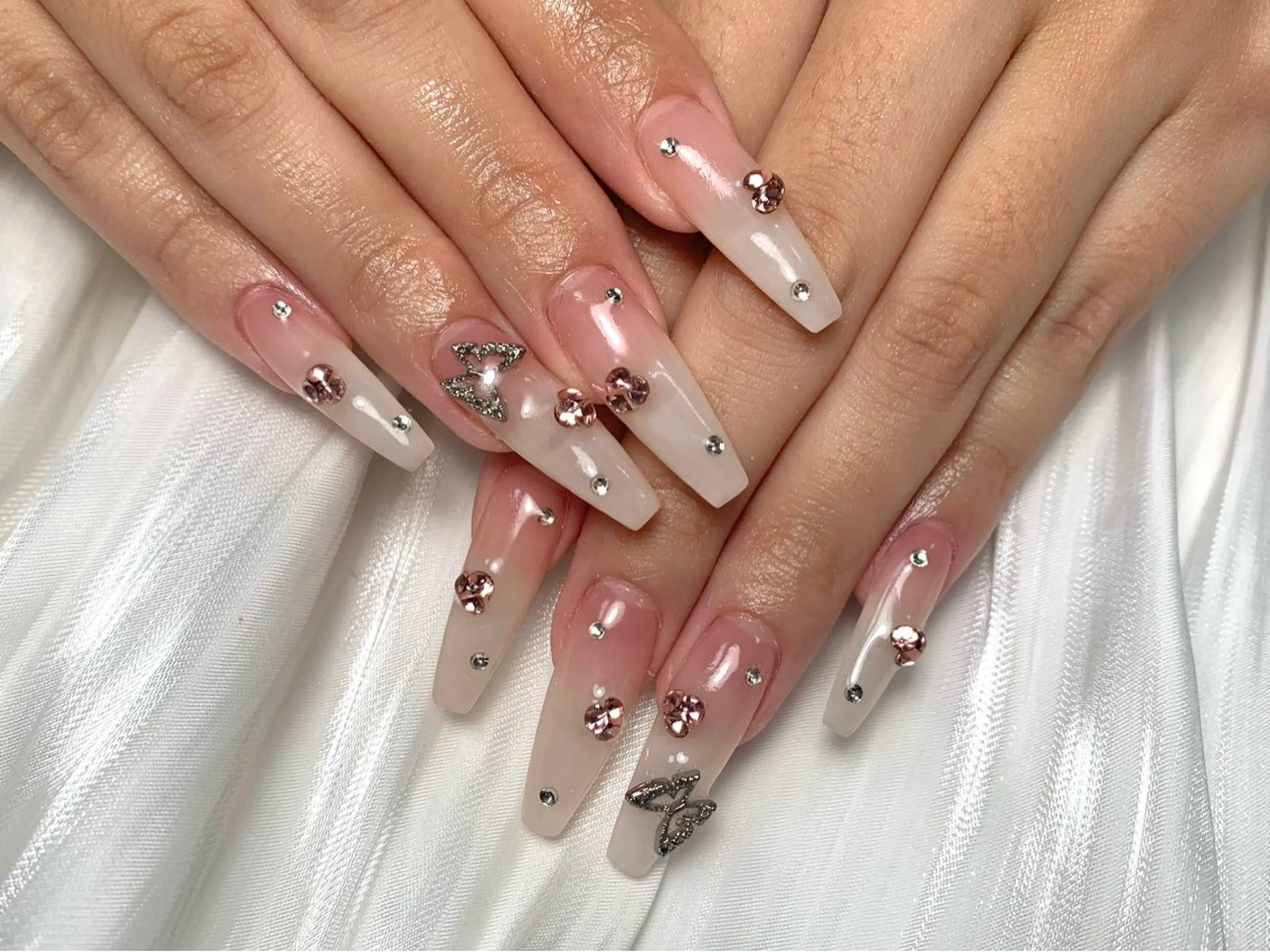 ネイル ARBRE_NAIL Saiのネイルデザイン