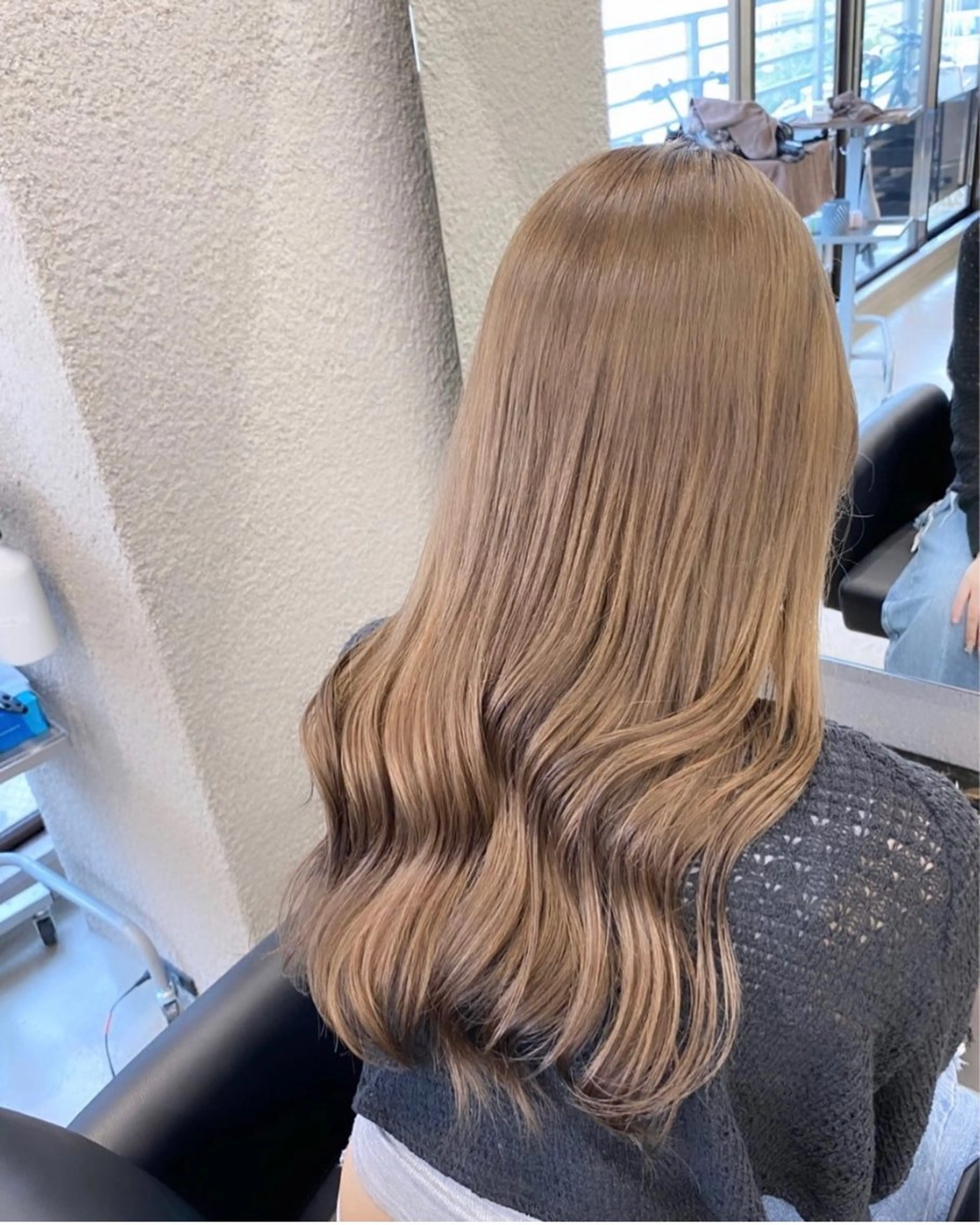 カラー ブリーチ 透明感カラー PELE Nagomiのヘアスタイル