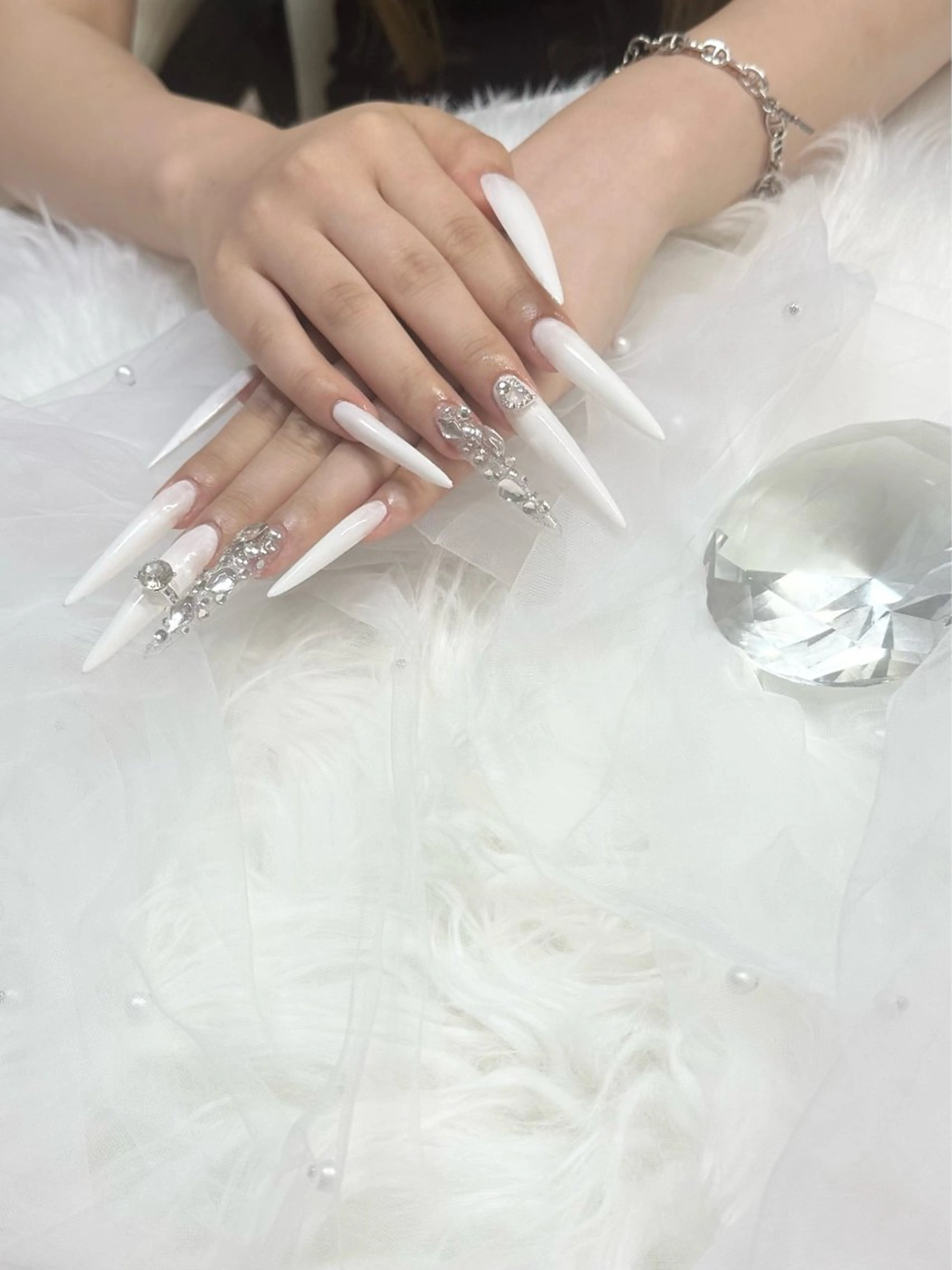 ネイル ロングネイル 持ち込み 🩵liru Haru🩵のネイルデザイン