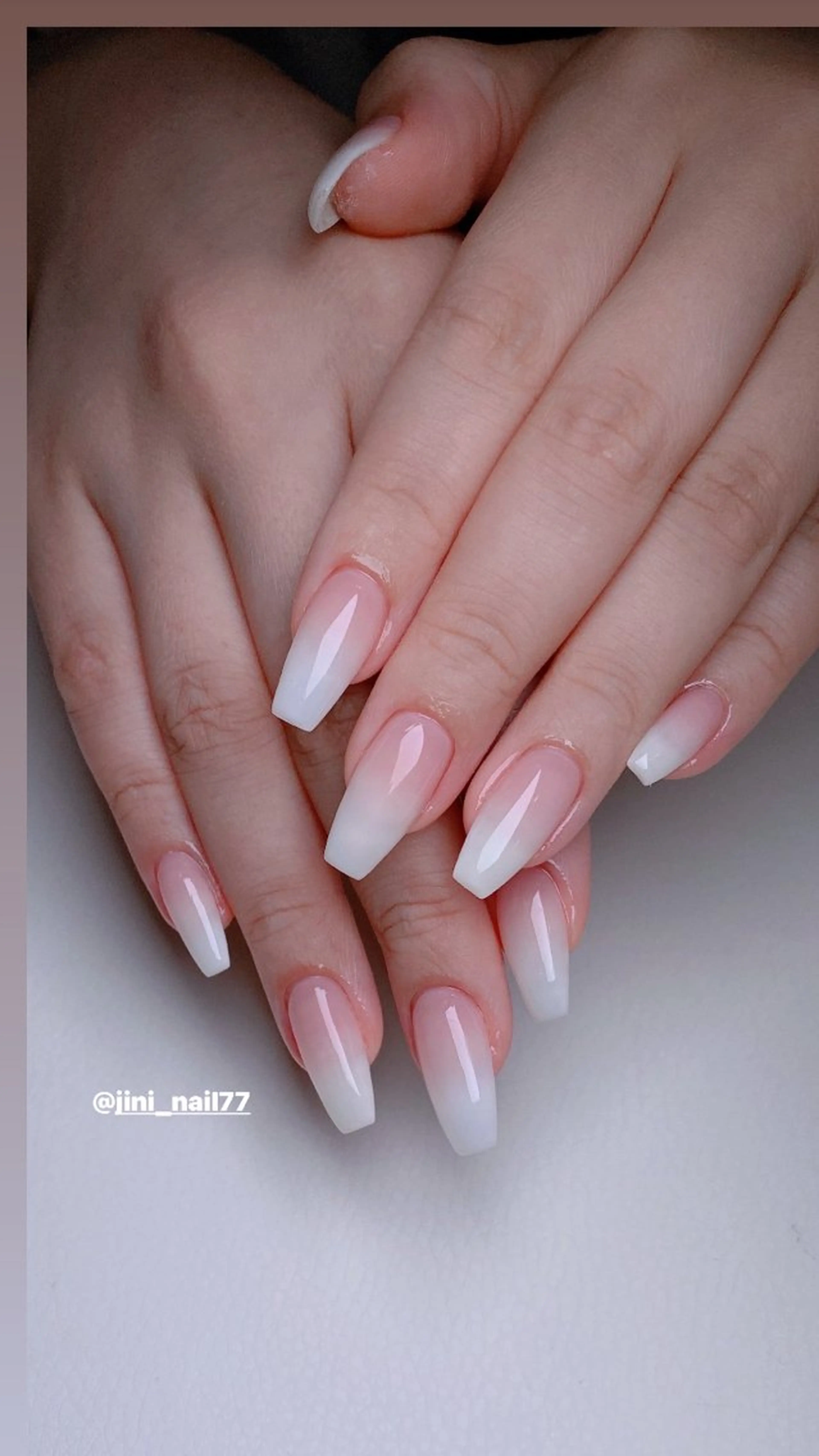 ネイル JINI NAIL所属・ジニ ネイルのネイルデザイン