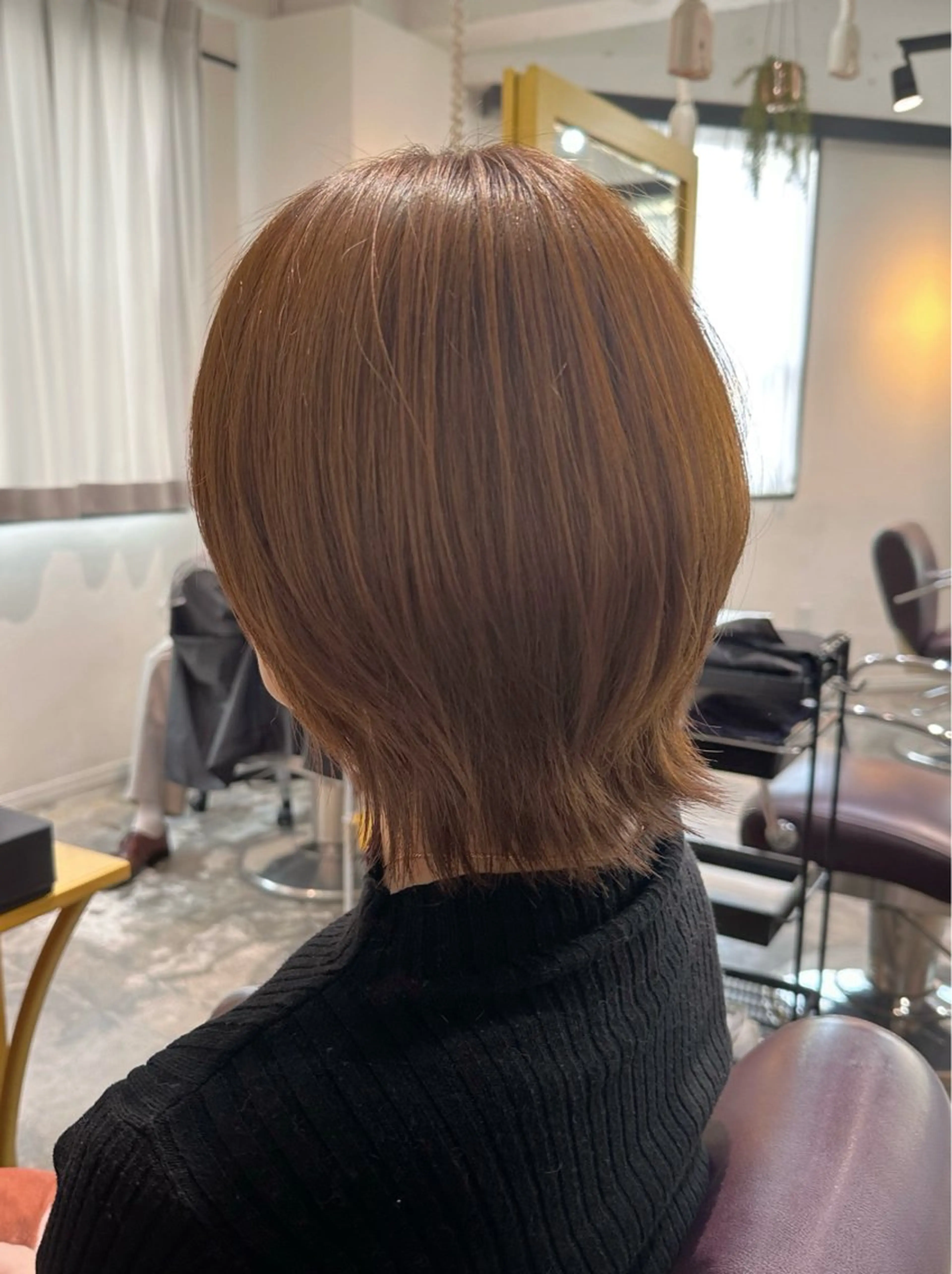 ミディアム カラー ベージュカラー ボブ くびれヘア カット ヘアカラー 艶感カラー/レイヤー 💖心斎橋/Sakiのヘアスタイル