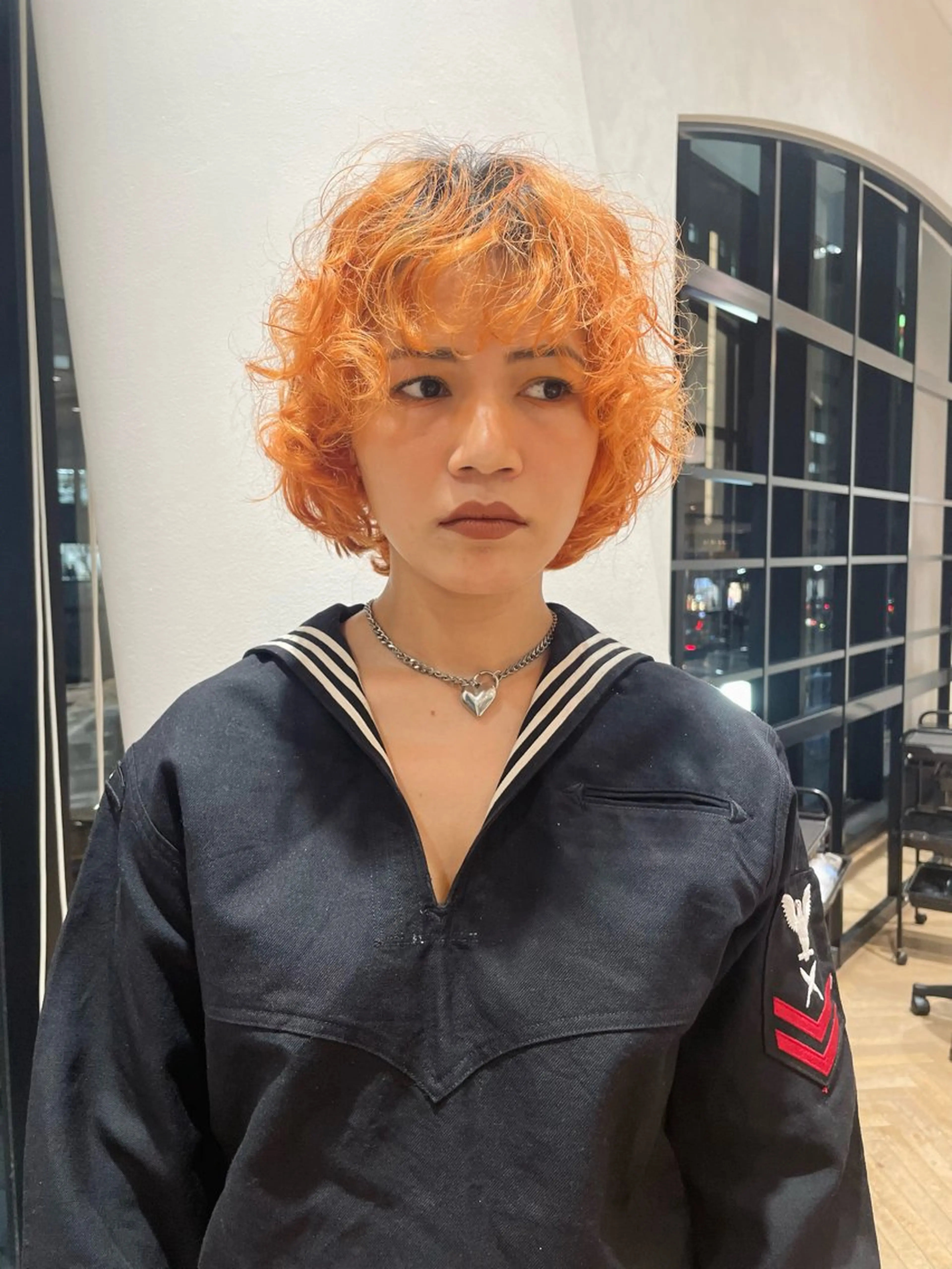 ショート ELLE salon サエのヘアスタイル