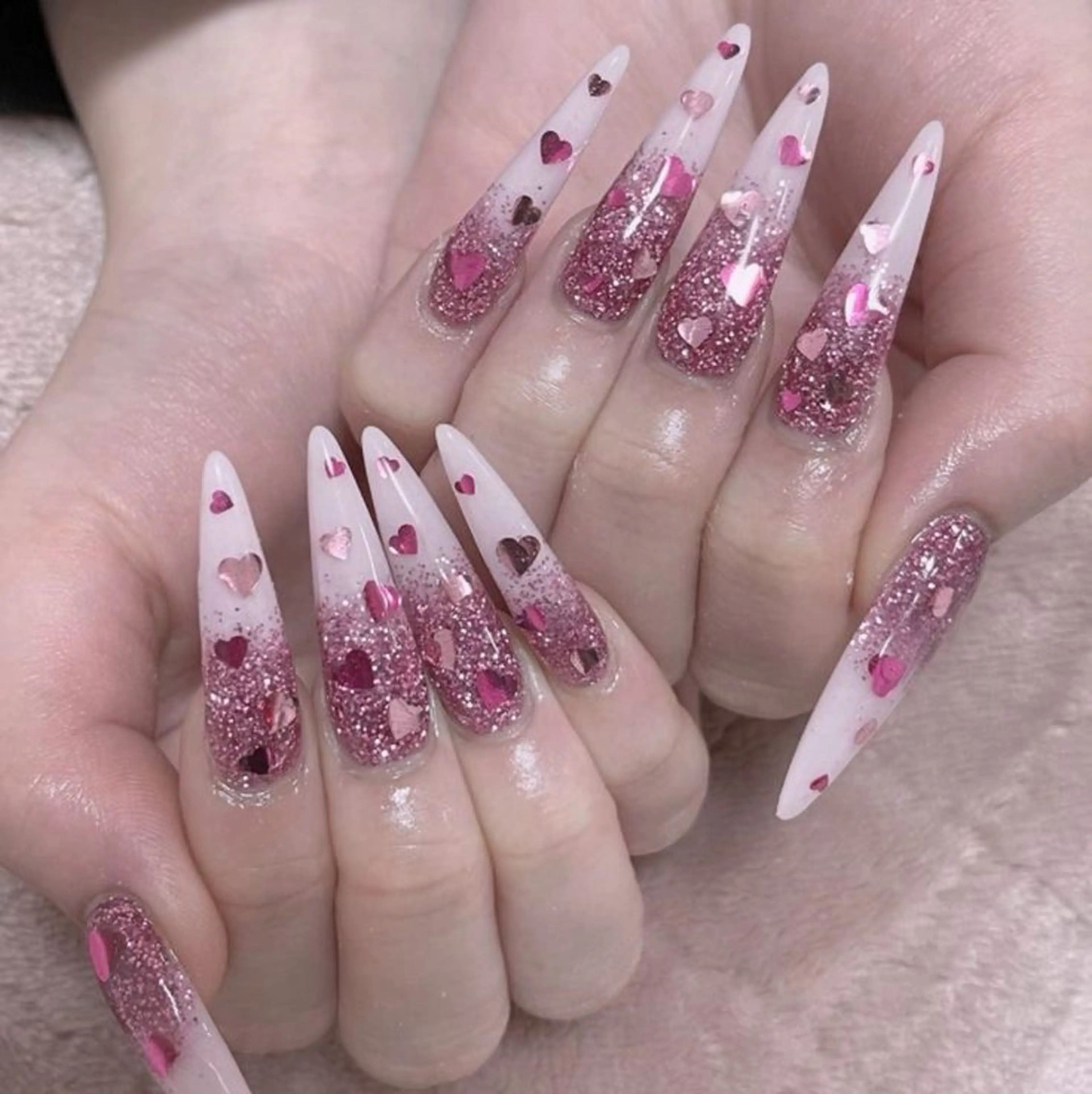 カラー グラデーションカラー ハンドネイル AIN Nailのネイルデザイン