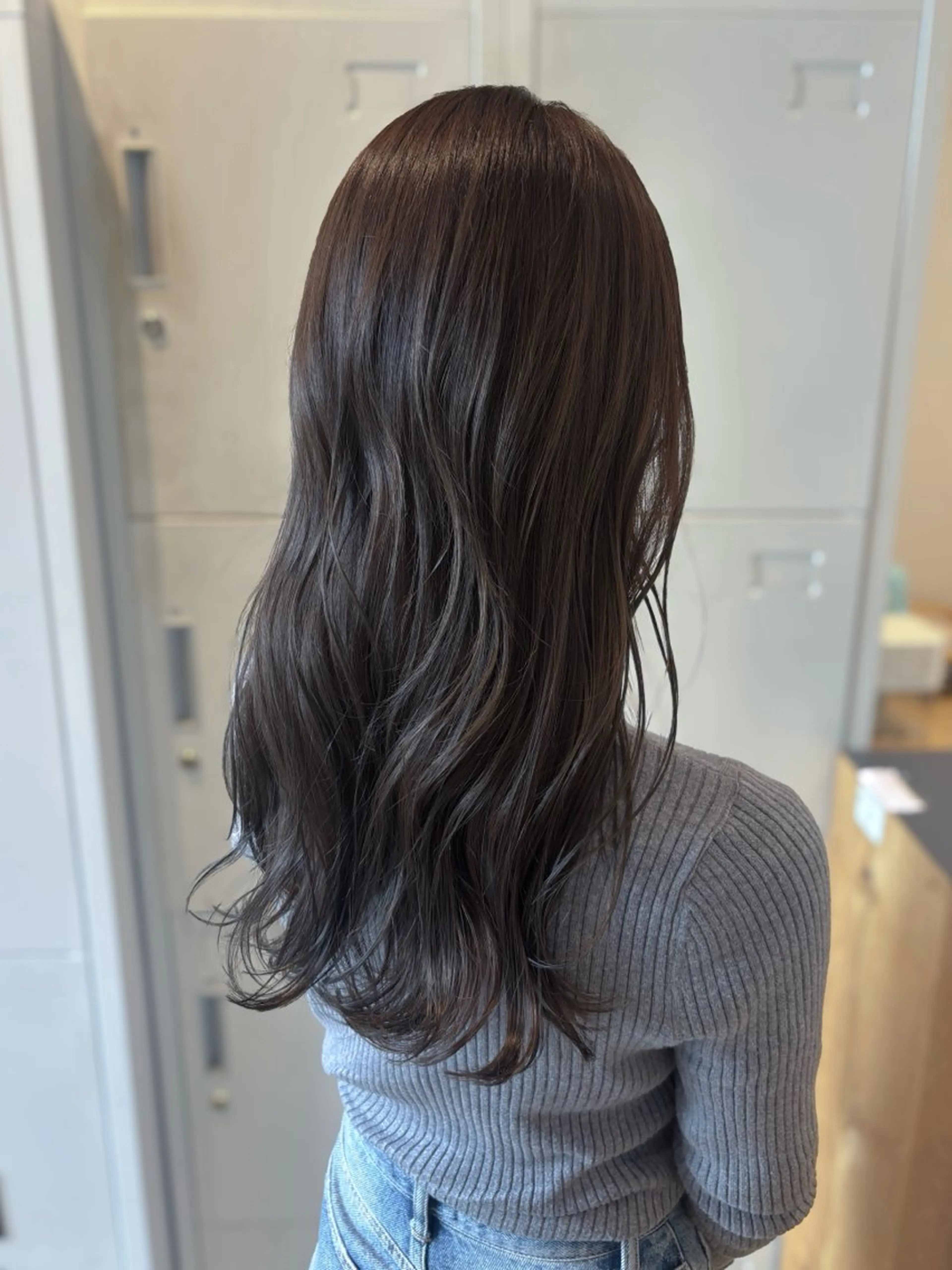 ロング 井上 樹のヘアスタイル