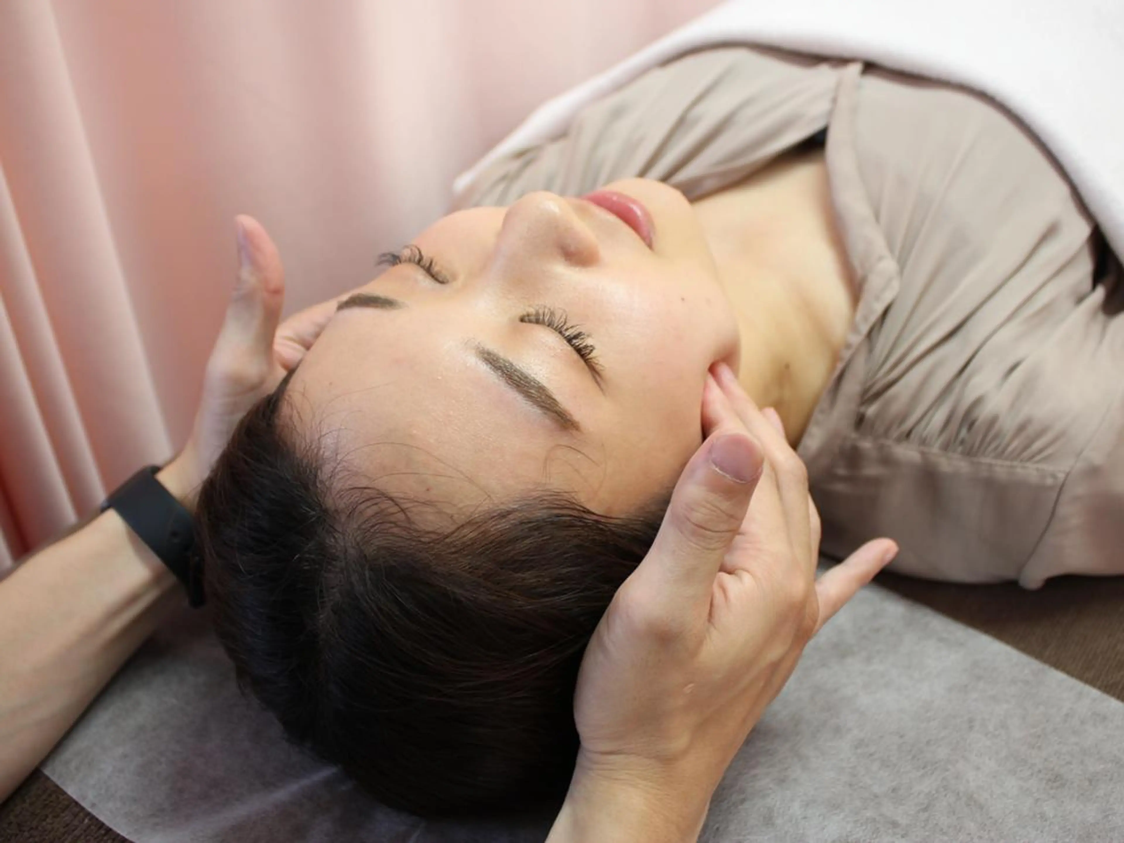 エステ リラク 同心整骨院 美容鍼・整体・小顔のエステ・リラクイメージ