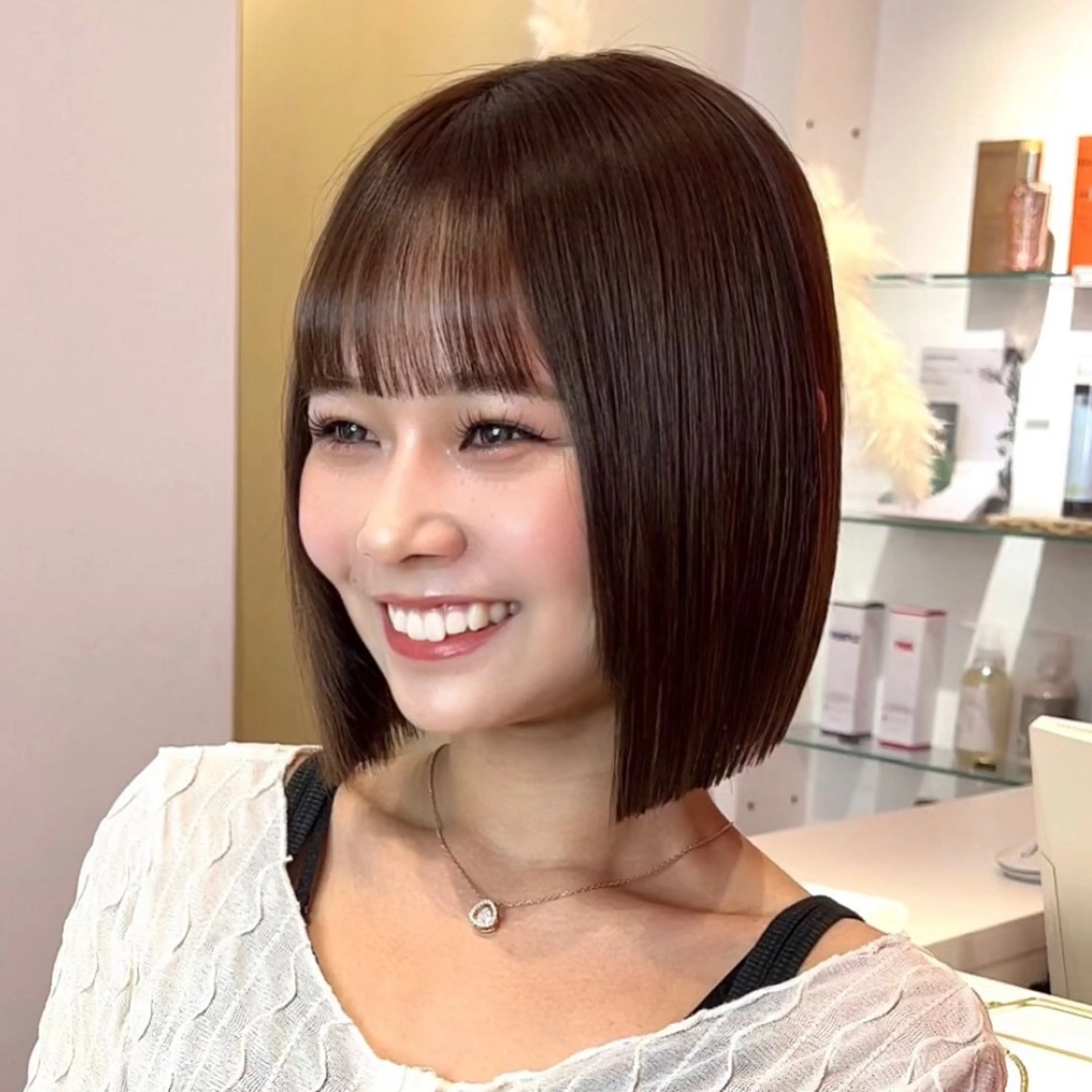 ショート カラー 莉乃/縮毛矯正/髪質 改善/艶カラーのヘアスタイル