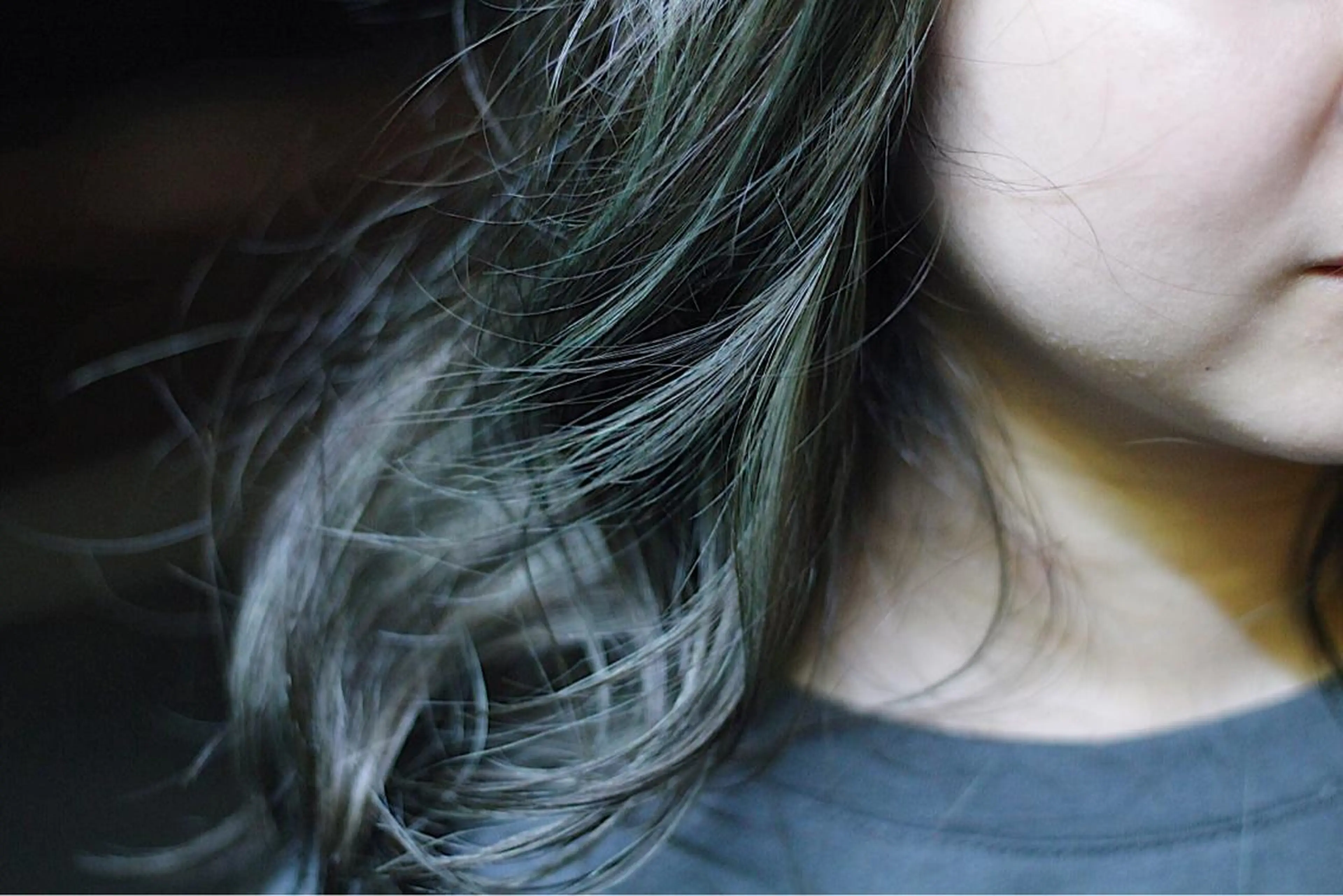 セミロング カラー ヘアアレンジ ブルーカラー ハイライトカラー ミント ハイライト 遠藤悠大/メンズ縮毛 /メンズカットのヘアスタイル