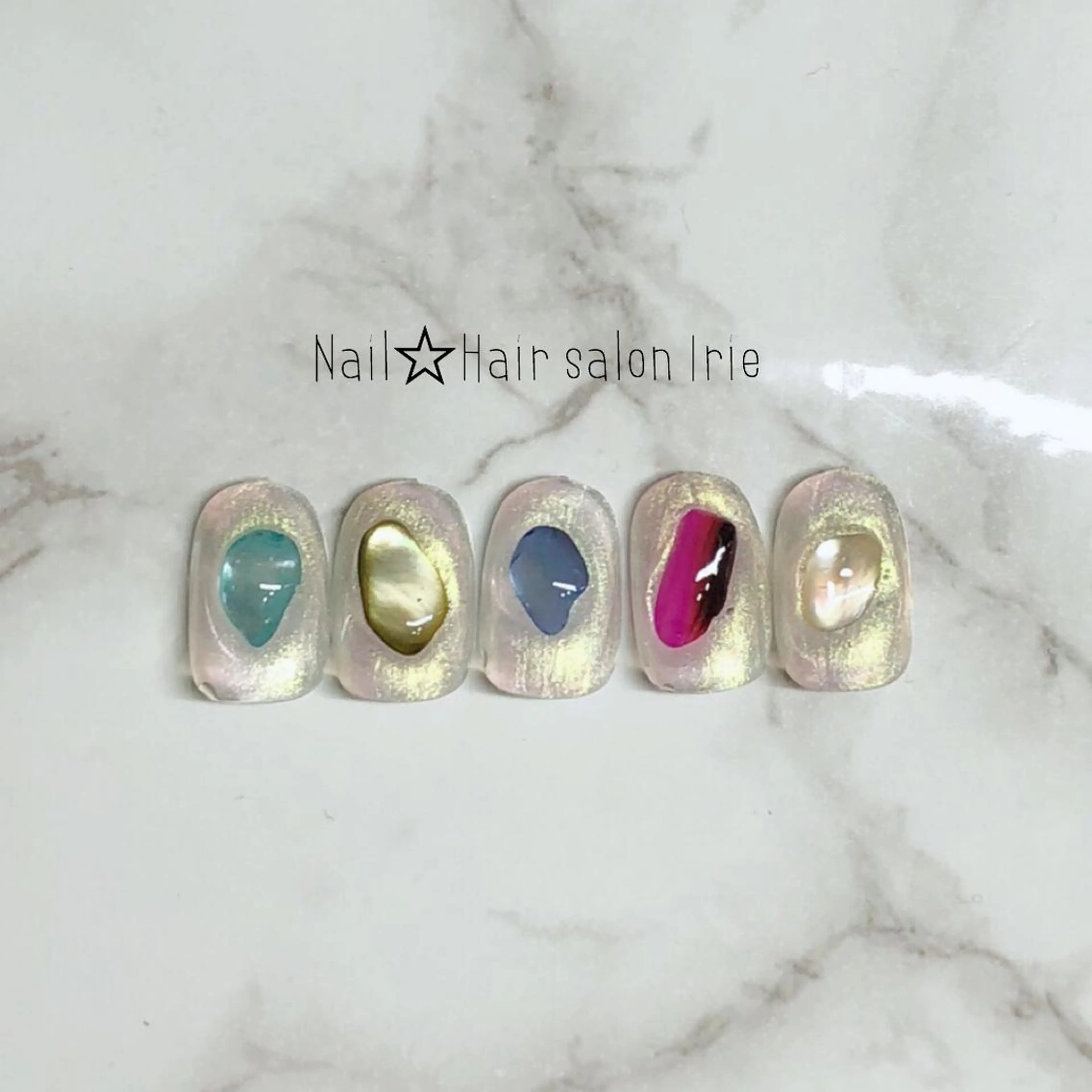 ネイル Hair salon Irie所属・與儀 知佳のネイルデザイン