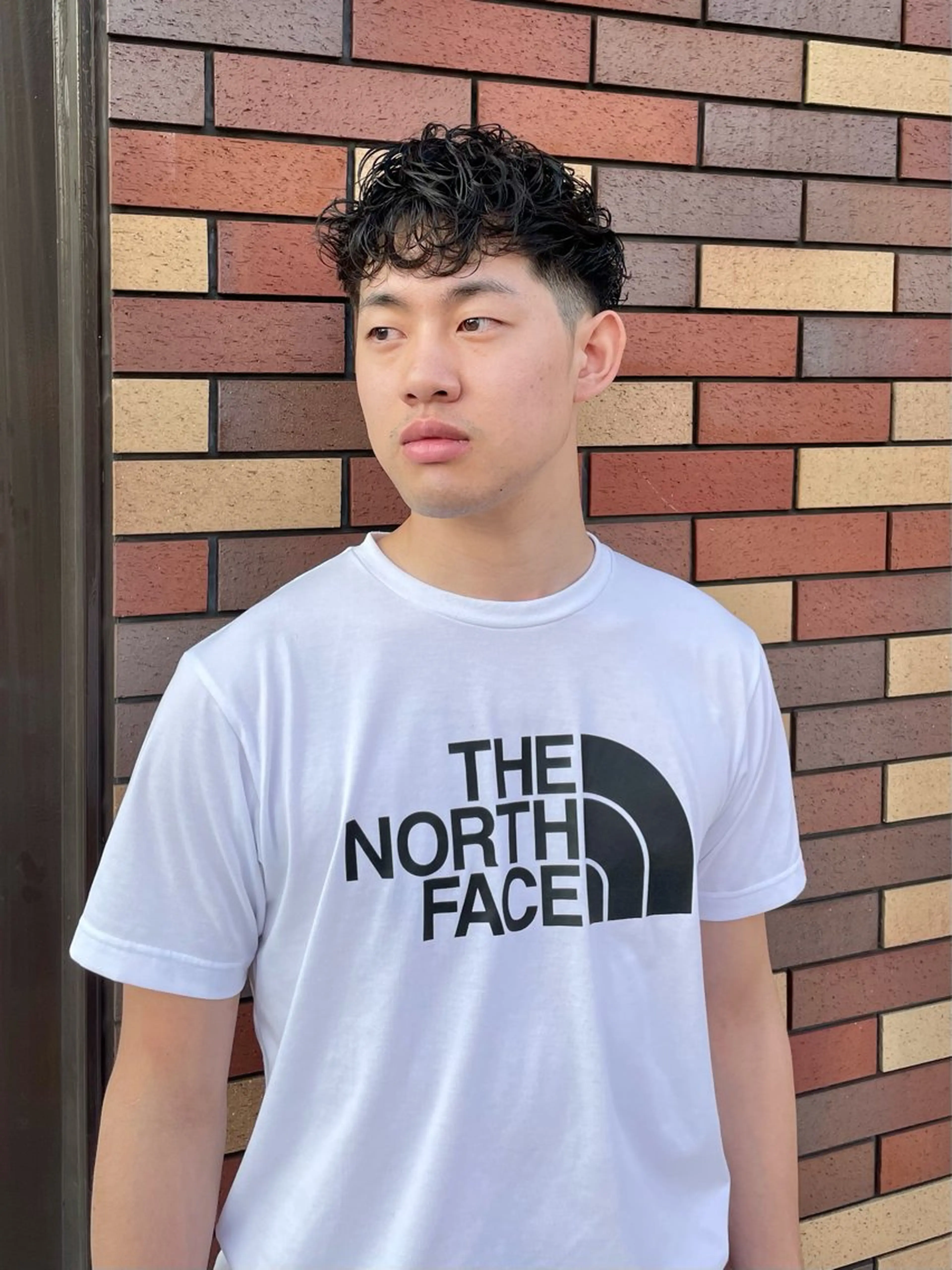 ショート パーマ メンズ スペインカール grAt所属・森 真伊希のヘアスタイル